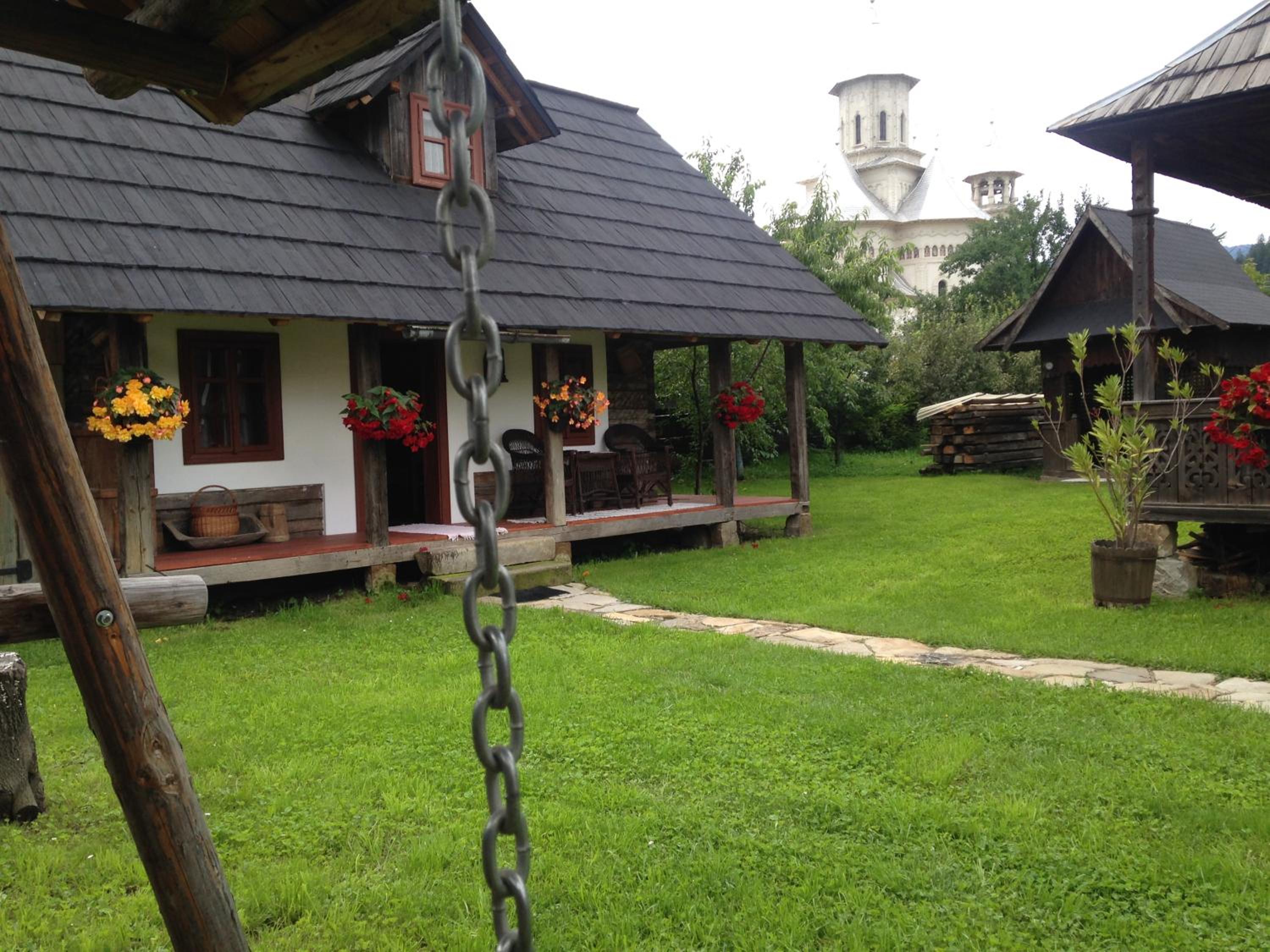 Photo 18