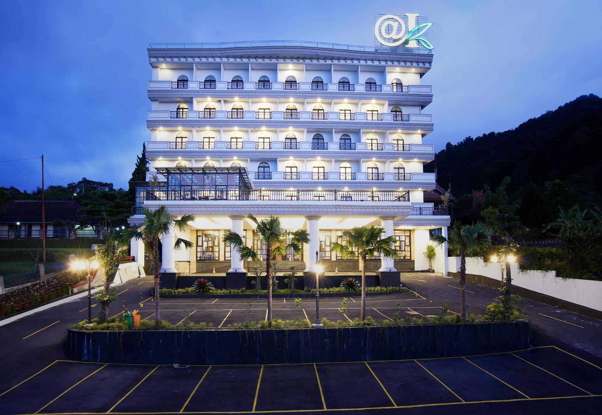 K Hotel Kaliurang, ย็อกยาการ์ตา - 9