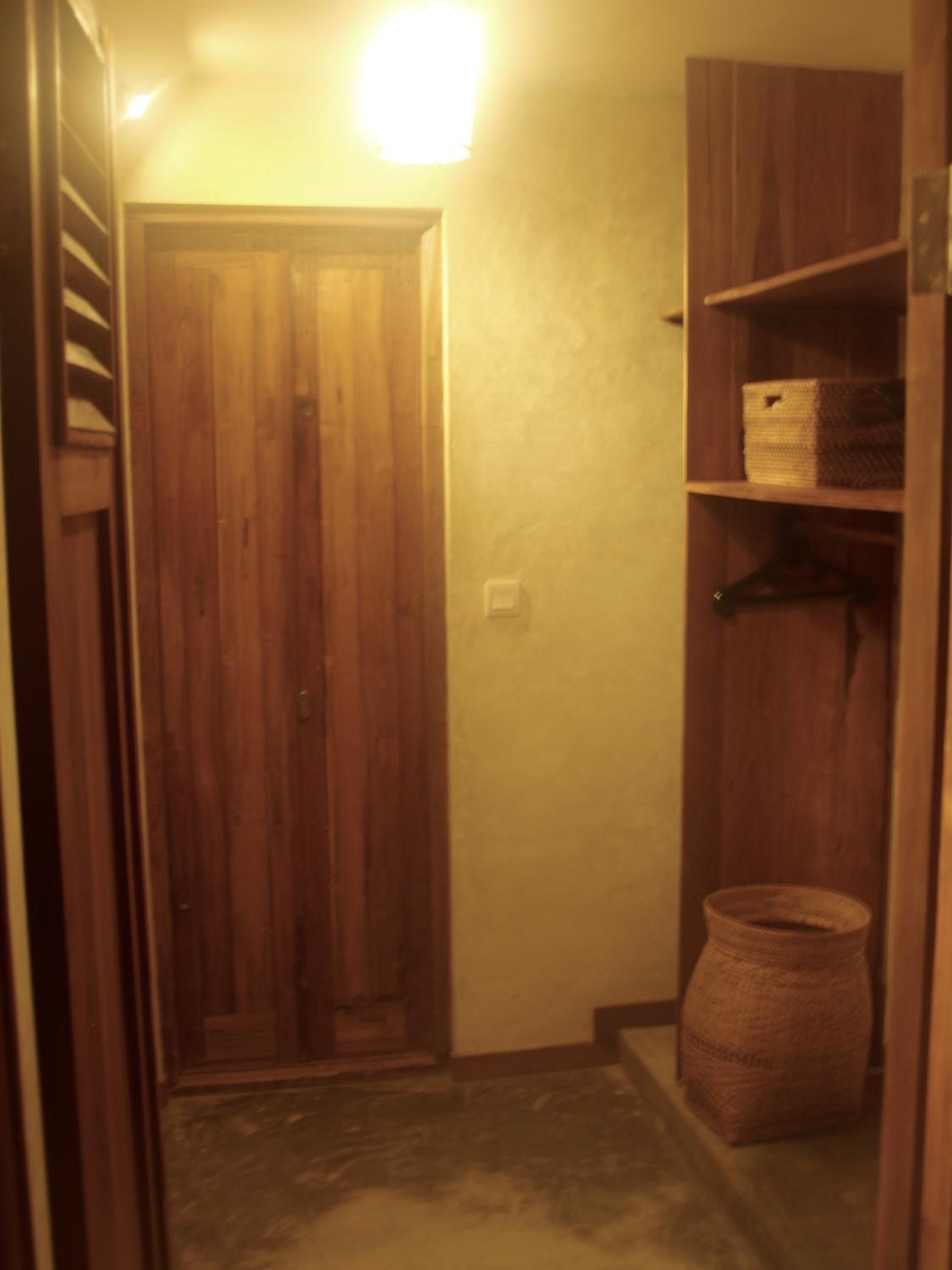 Photo 42