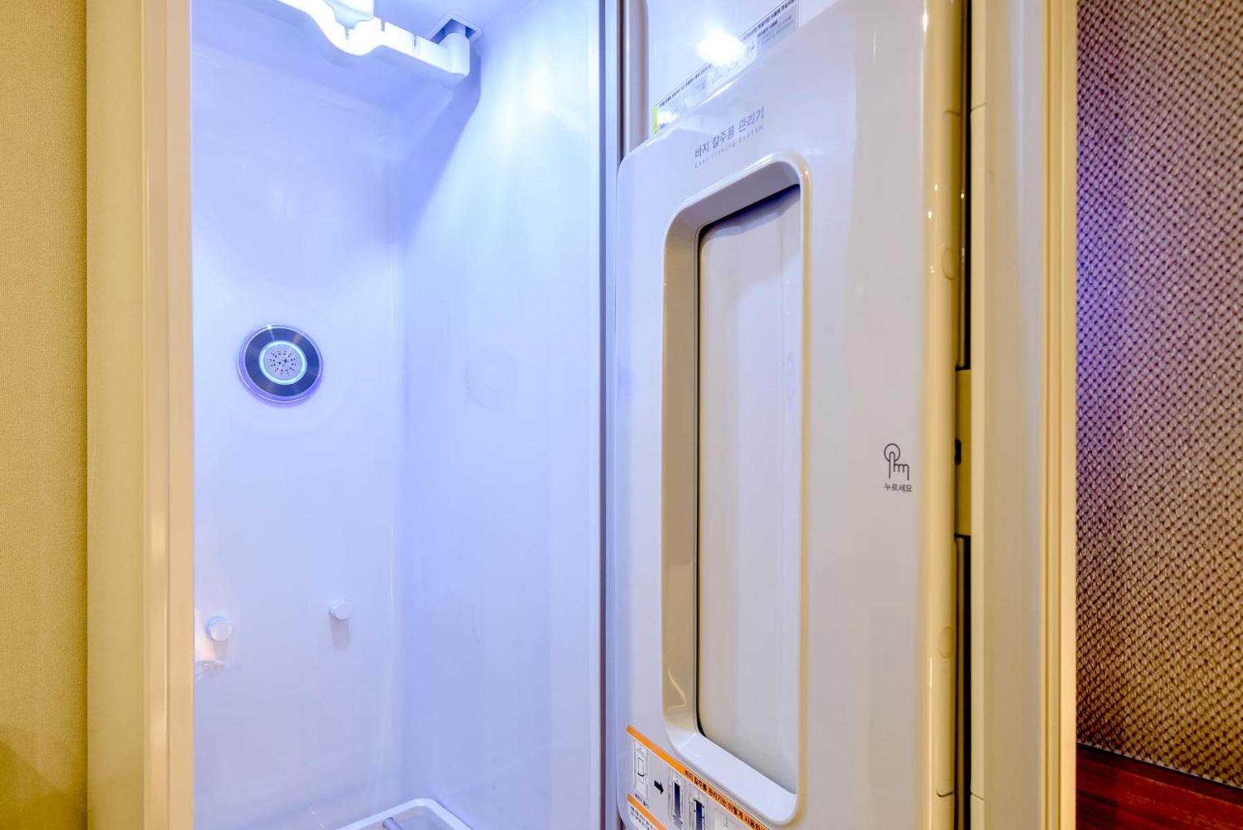 Blanc Business Hotel