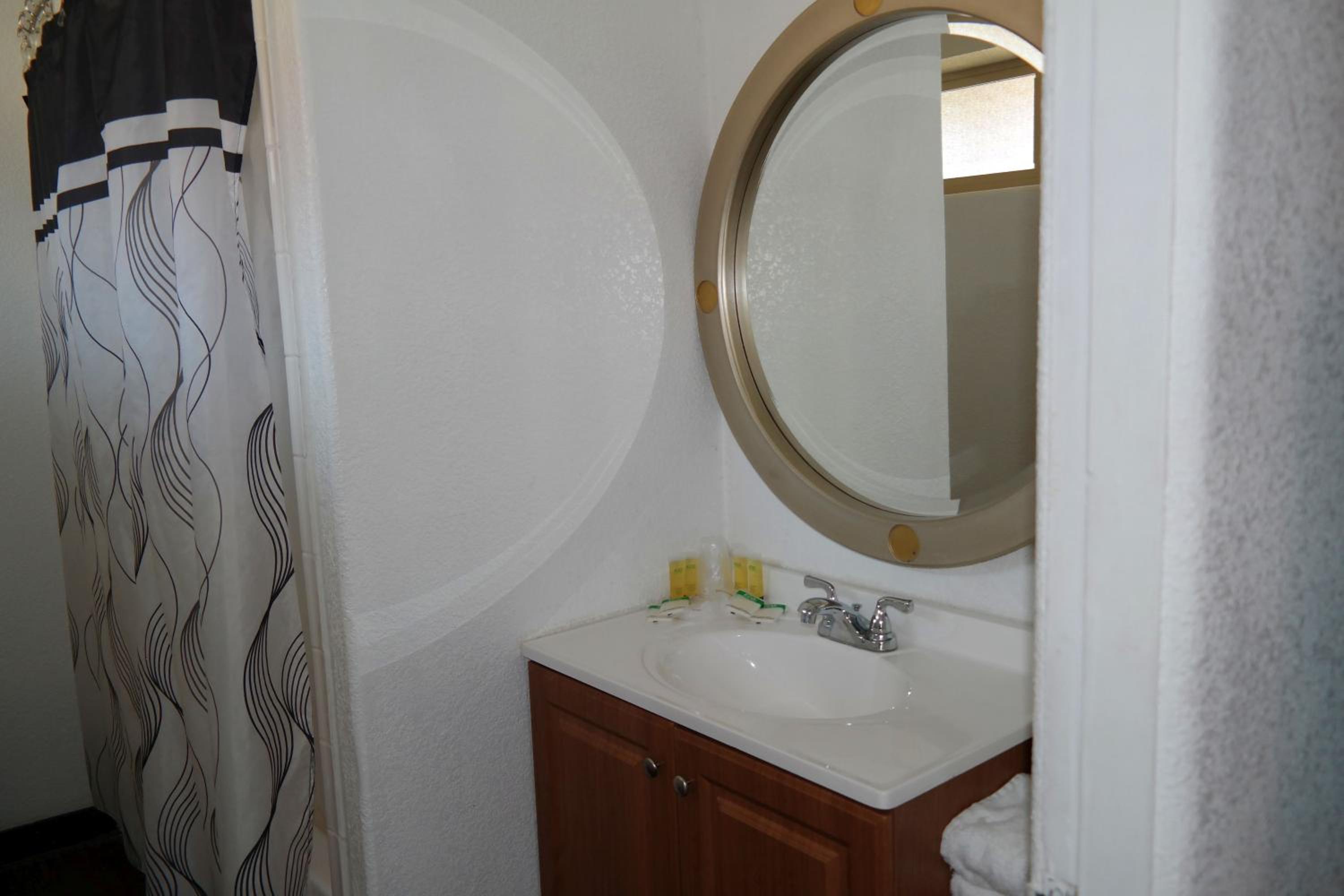 River Park Inn