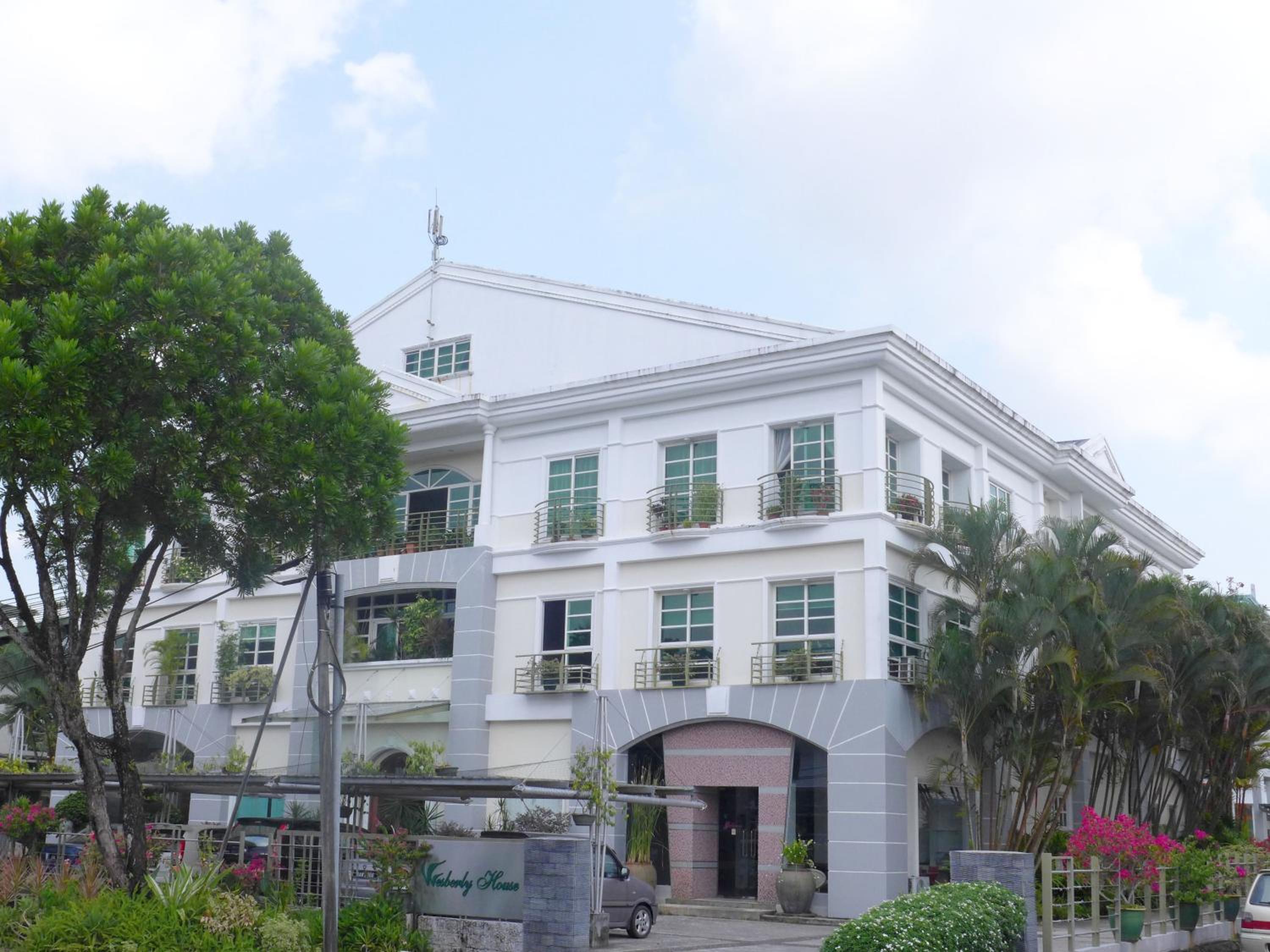 Wesberly Apartments