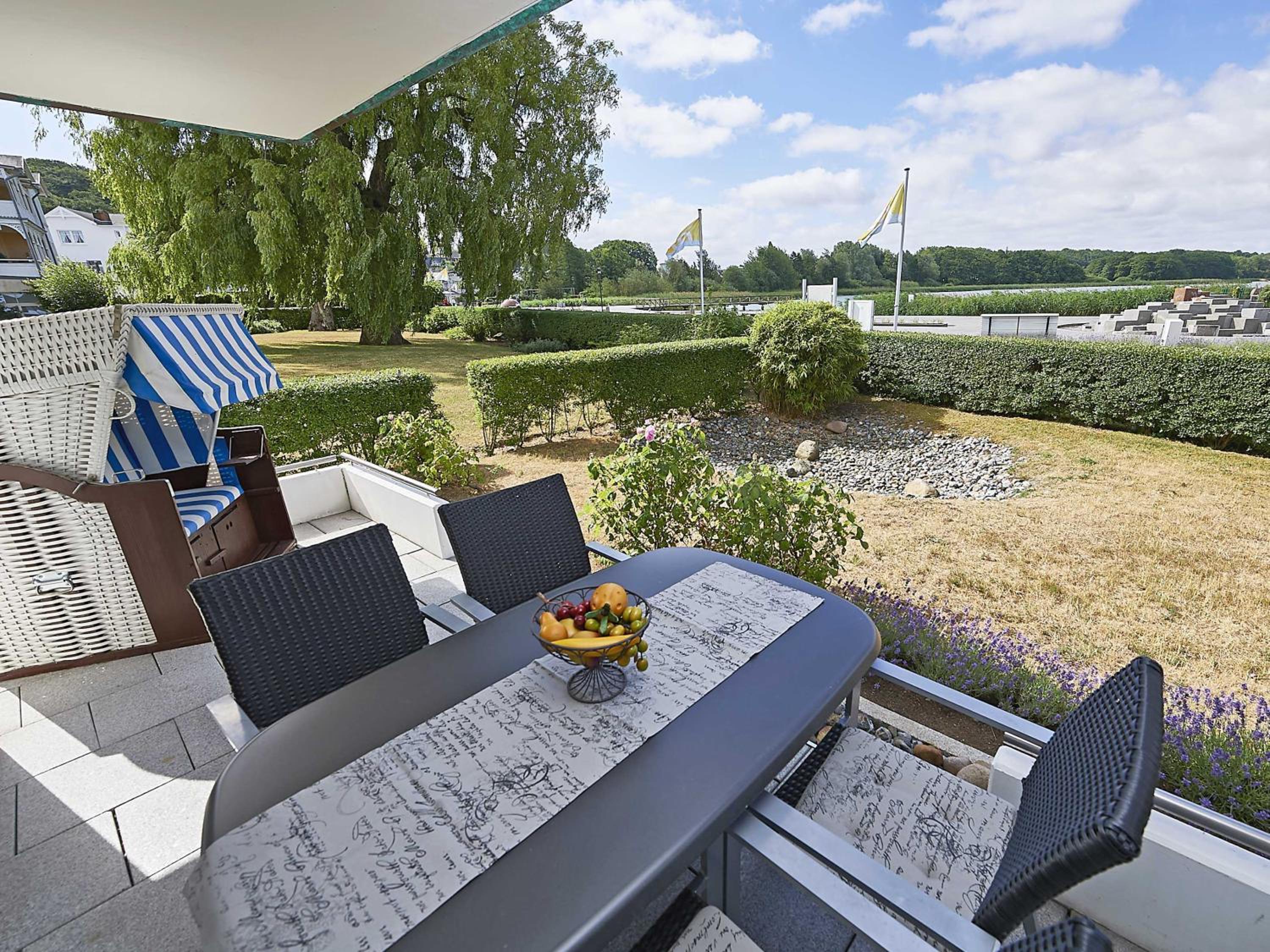 Villa Schwan F654 WG 17 "Sonnengruß" view 3