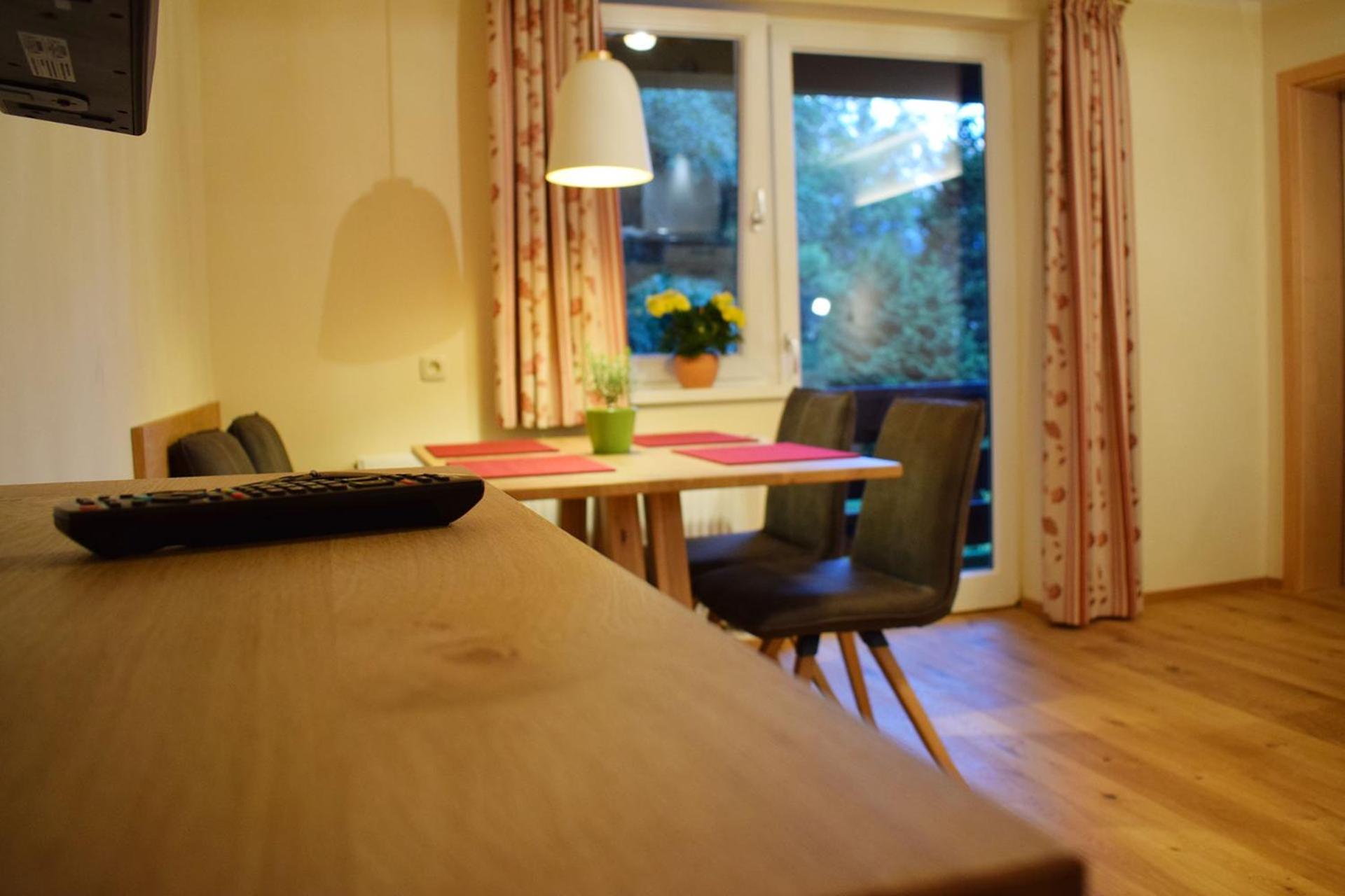 Photo 64