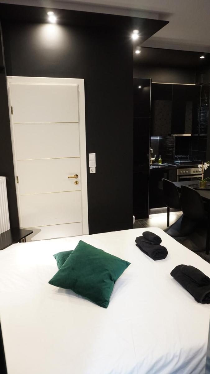 Exclusive Design Studio with Yard