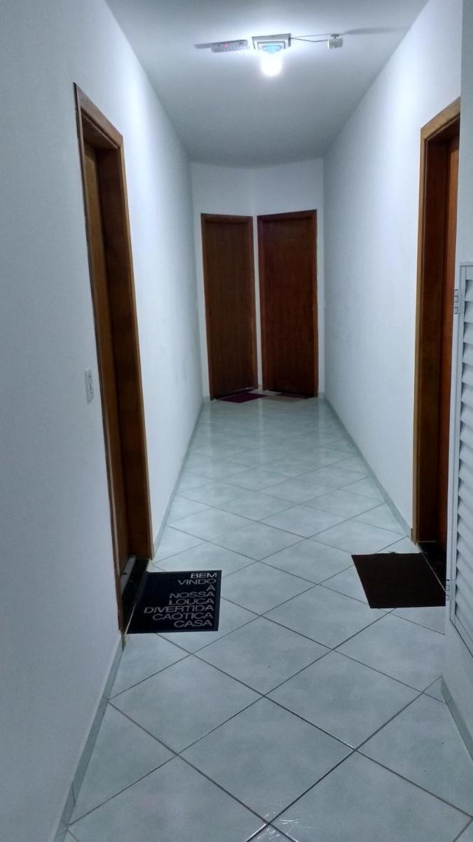 Apto. (pé na areia) com Churrasqueira na sacada