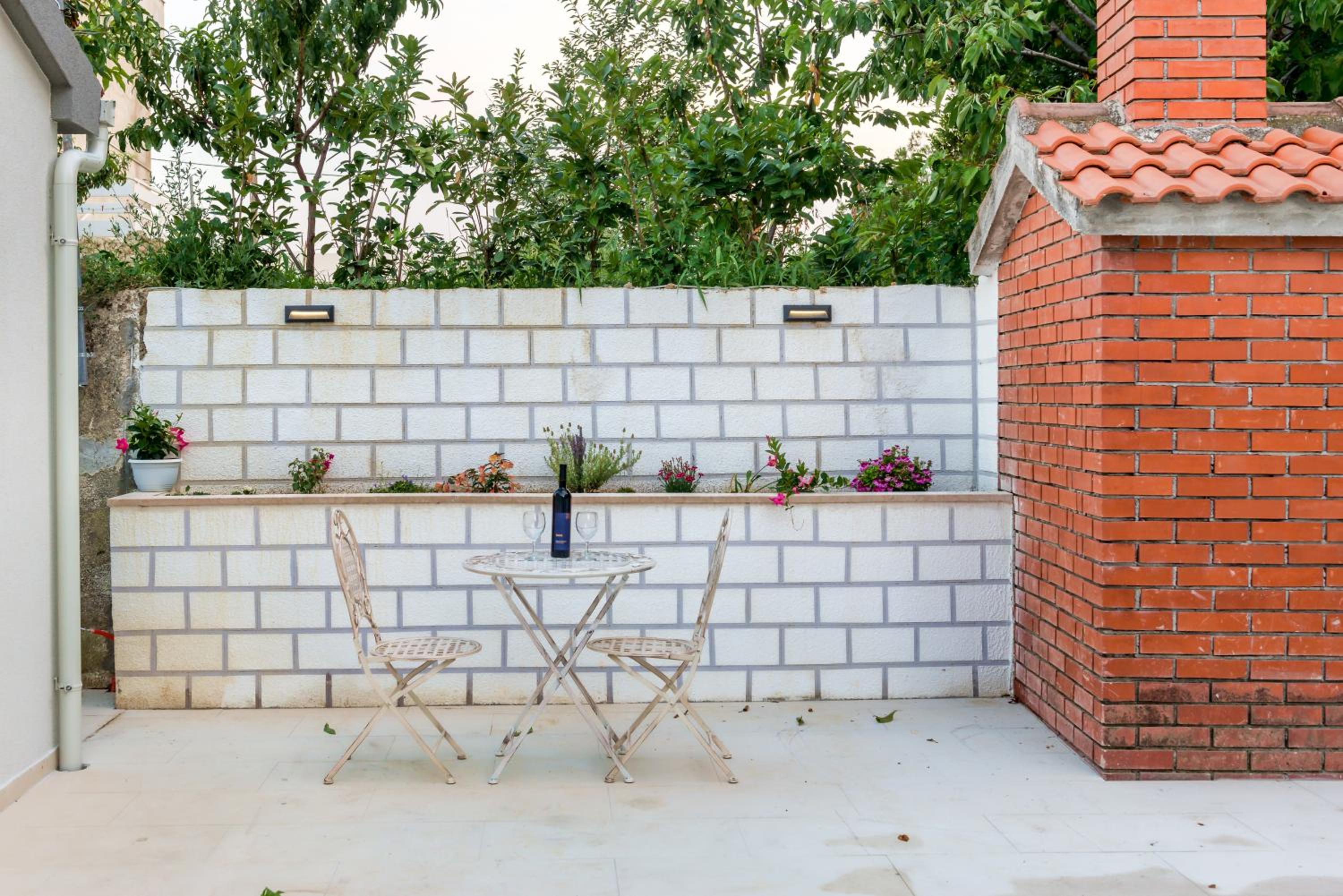 Hotel Apartments Maestral - Image 1