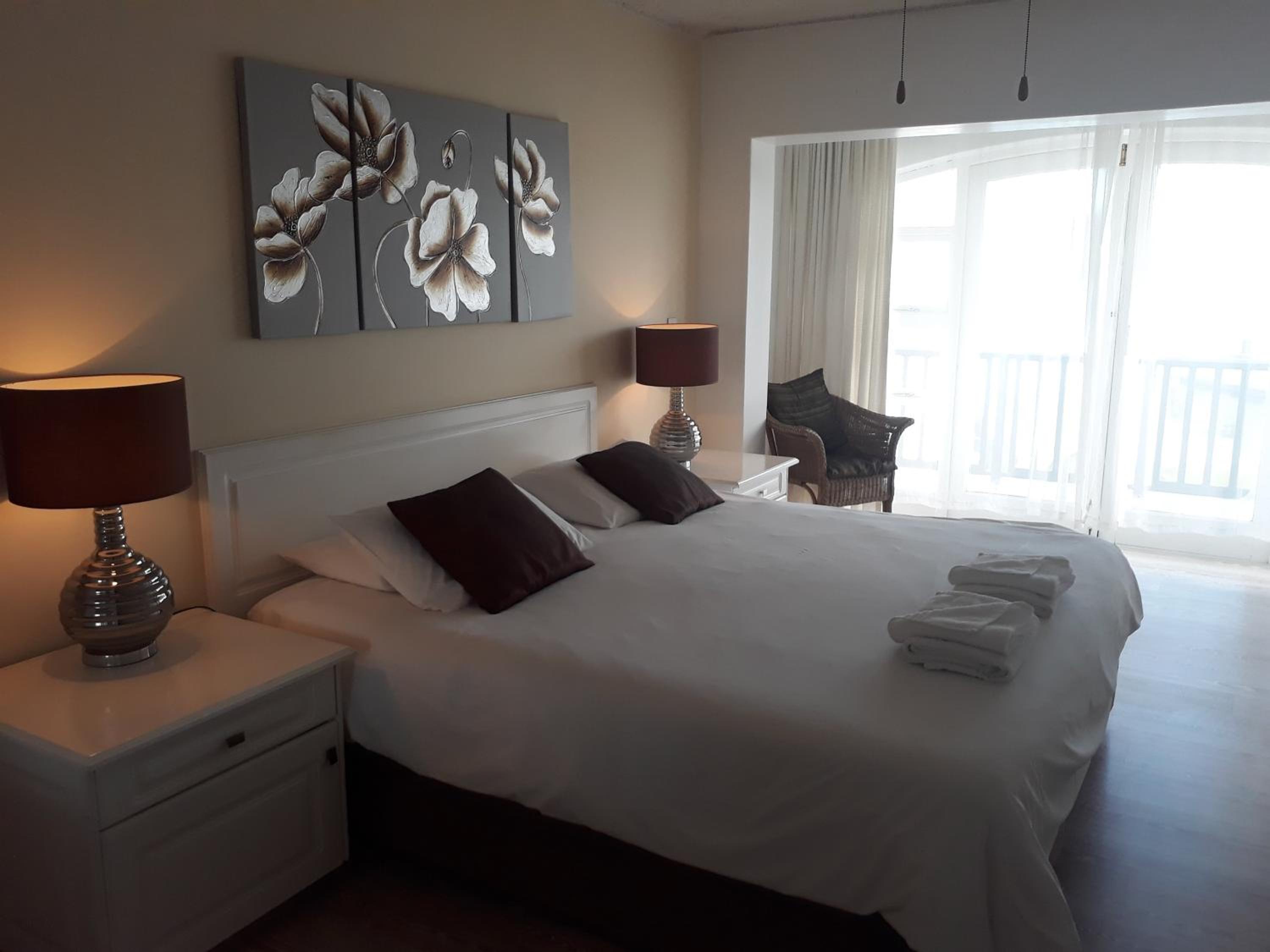 Laguna Grove Holiday Rentals