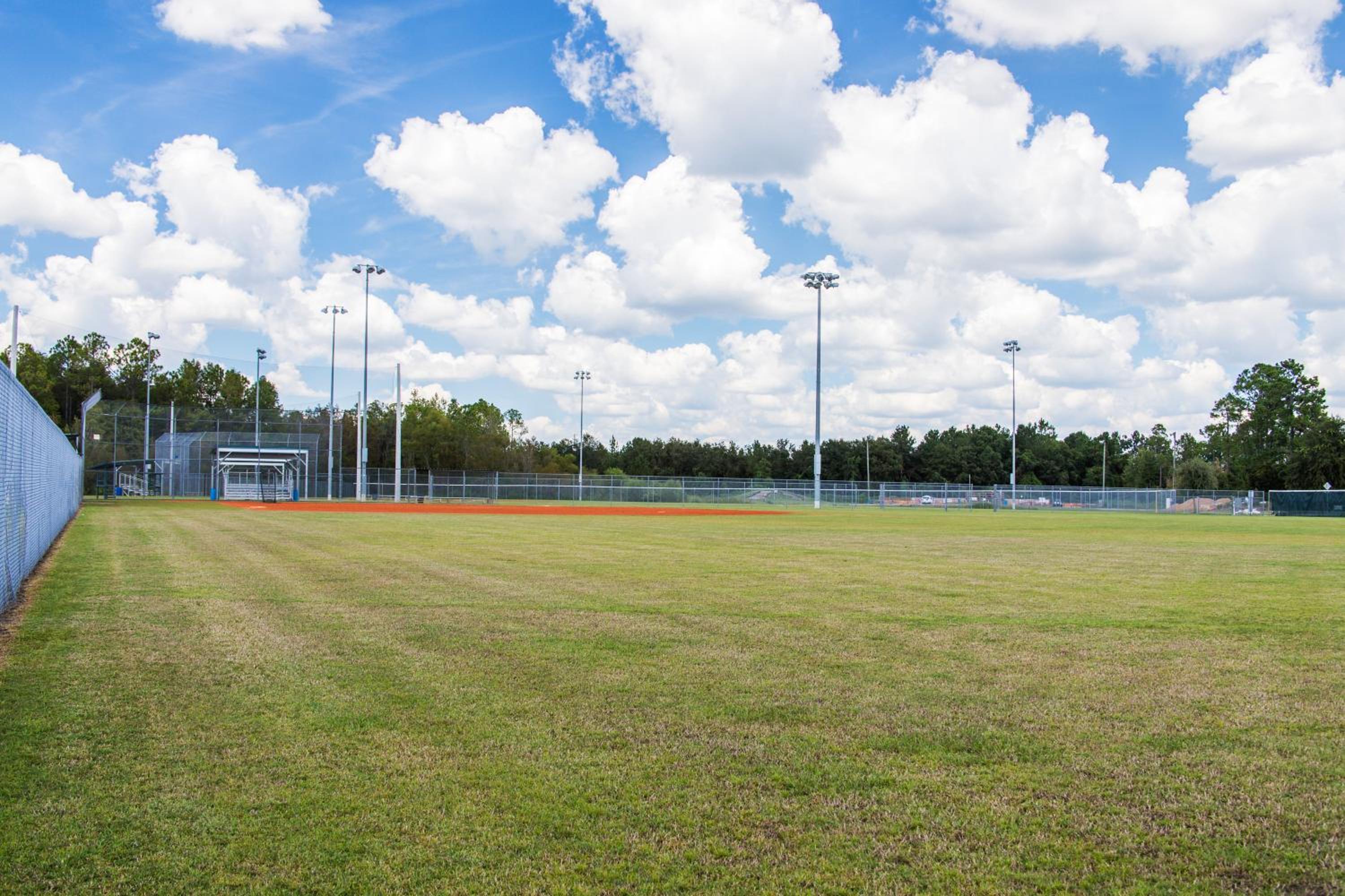 Lake City Vacations - Days Inn by Wyndham Lake City I-75 - Property Image 10