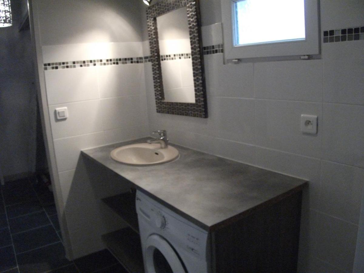 Photo 33