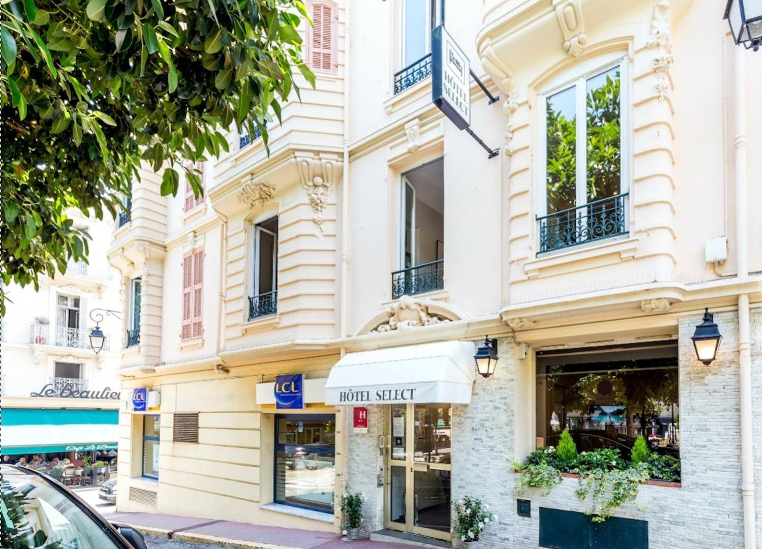 Hotel Select - Image 1