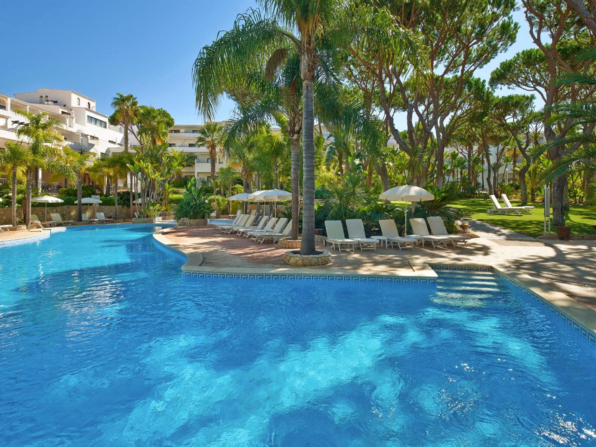 Vale Do Garrao Villas