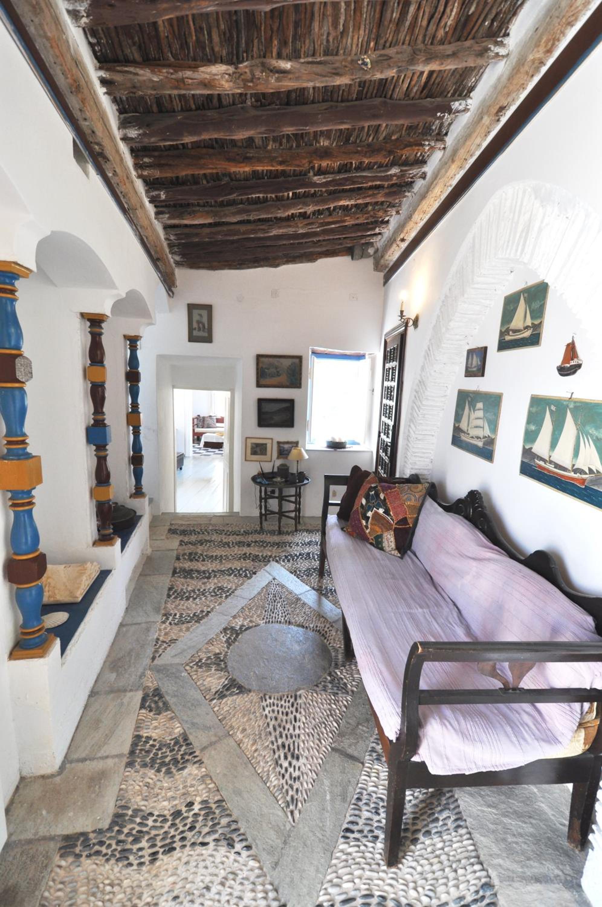Rallou House Hydra view 2