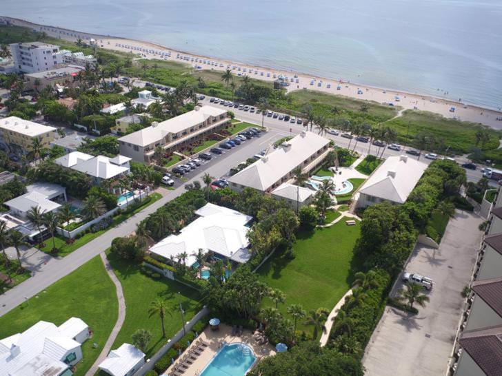 GetAways at Dover House Resort