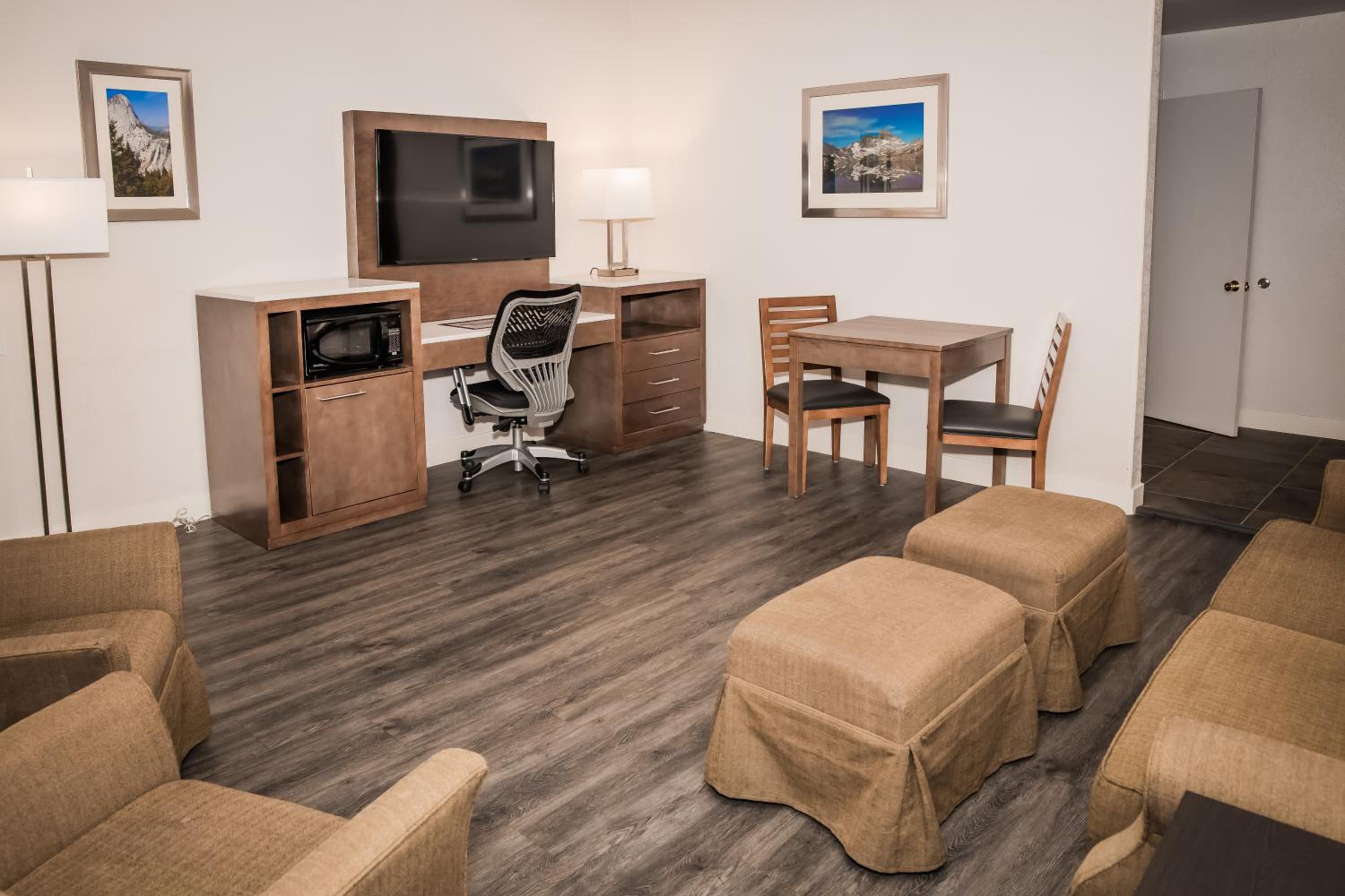 Bishop Vacations - Best Western Bishop Lodge - Property Image 9