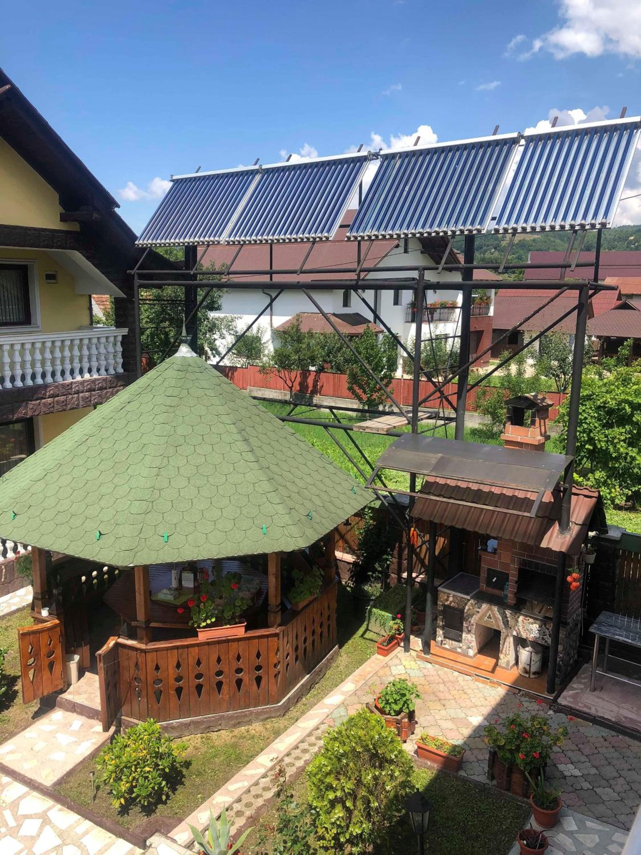 Pensiunea La Răducu view 4