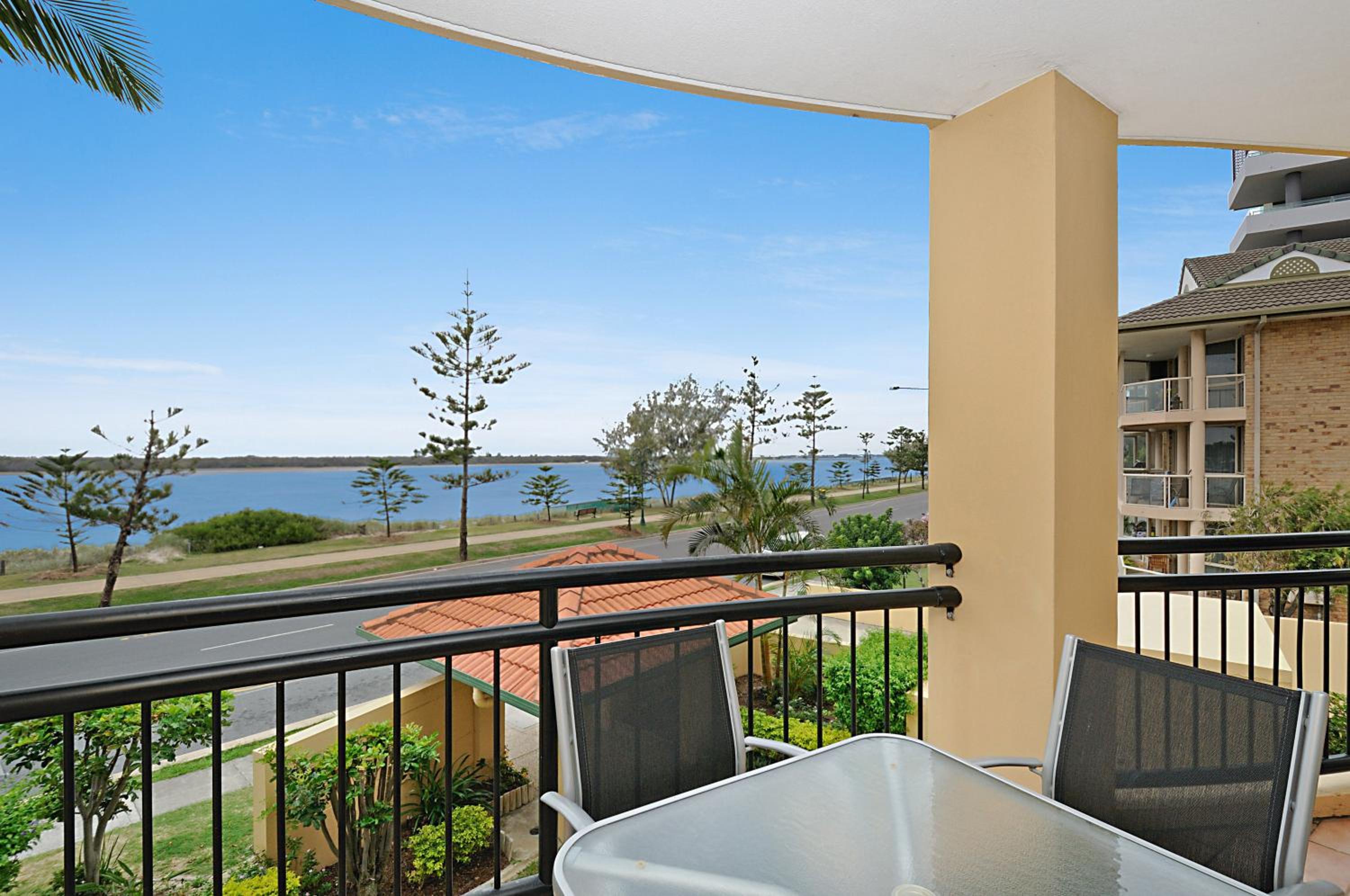 Windsurfer Resort-3