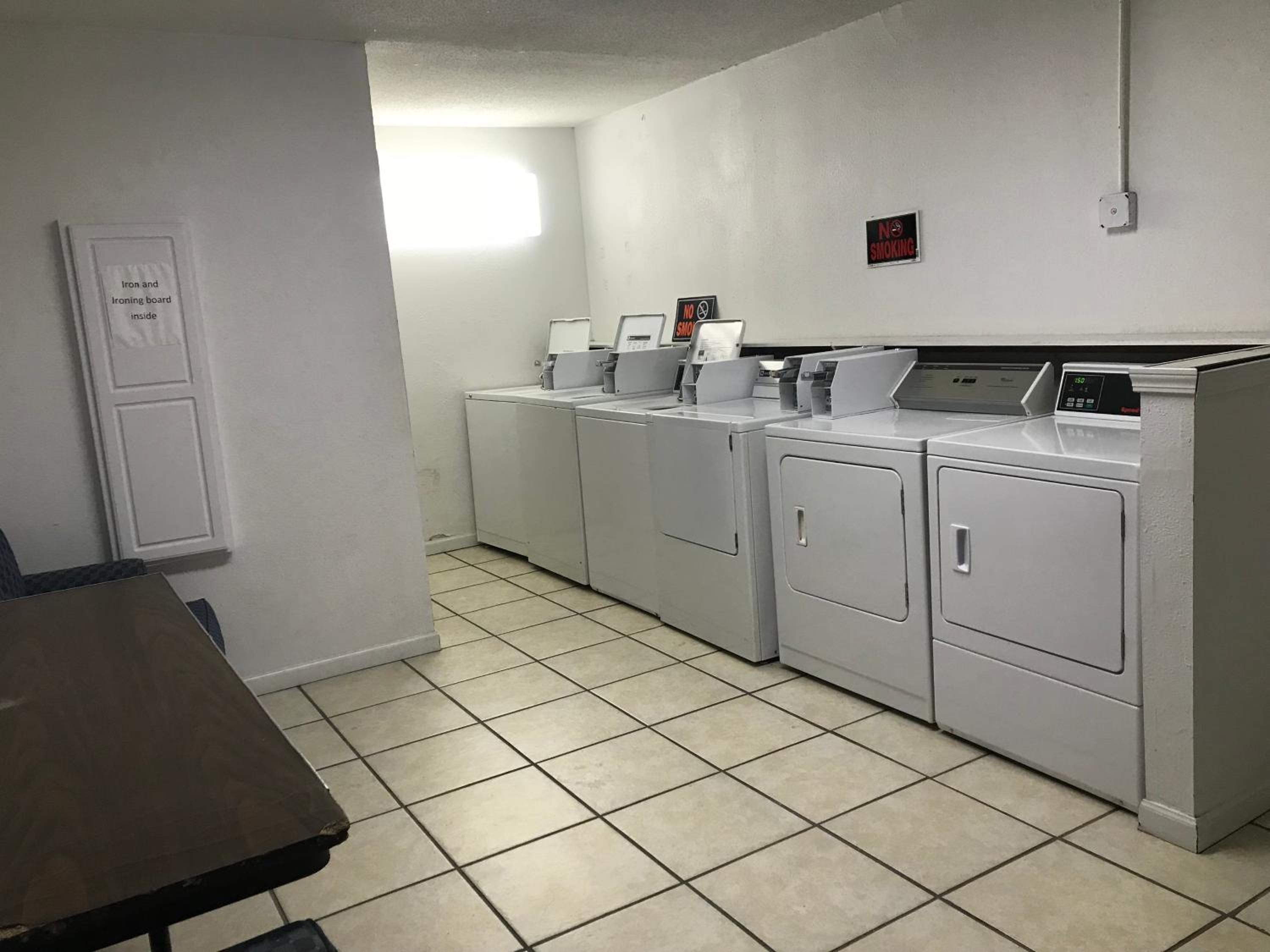 Carmel Inn and Suites Thibodaux - Property Image 9