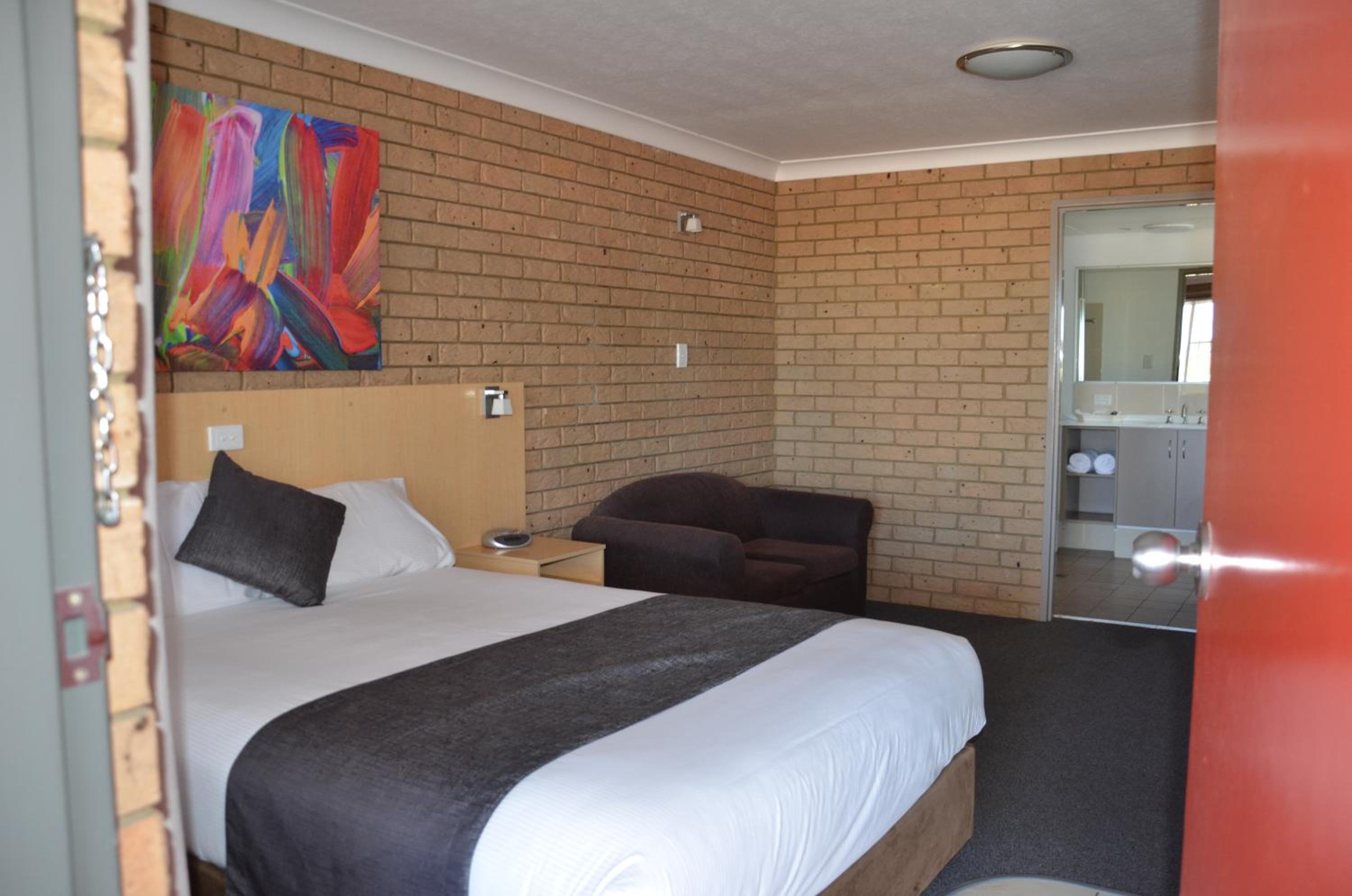 Sunray Motor Inn