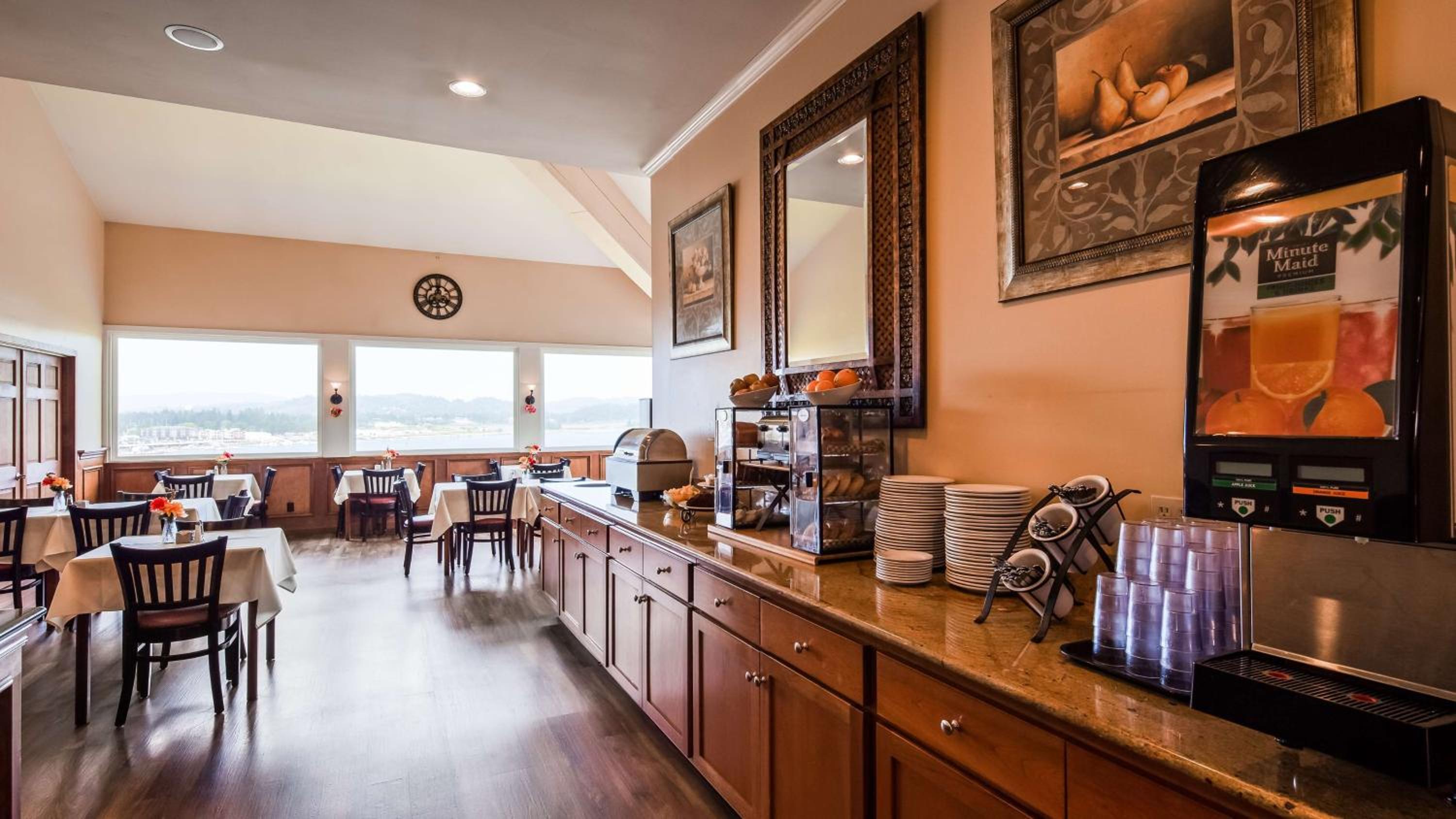 Best Western Pier Point Inn