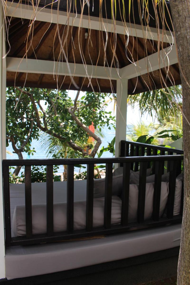 Villa Pemaron view 2