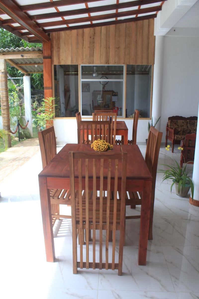 outdoor BBQ area