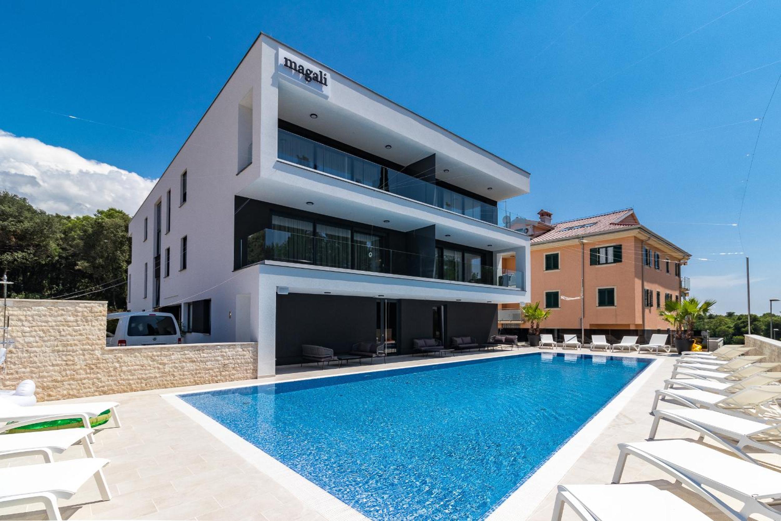 Luxury Apartments Magali 1 view 5
