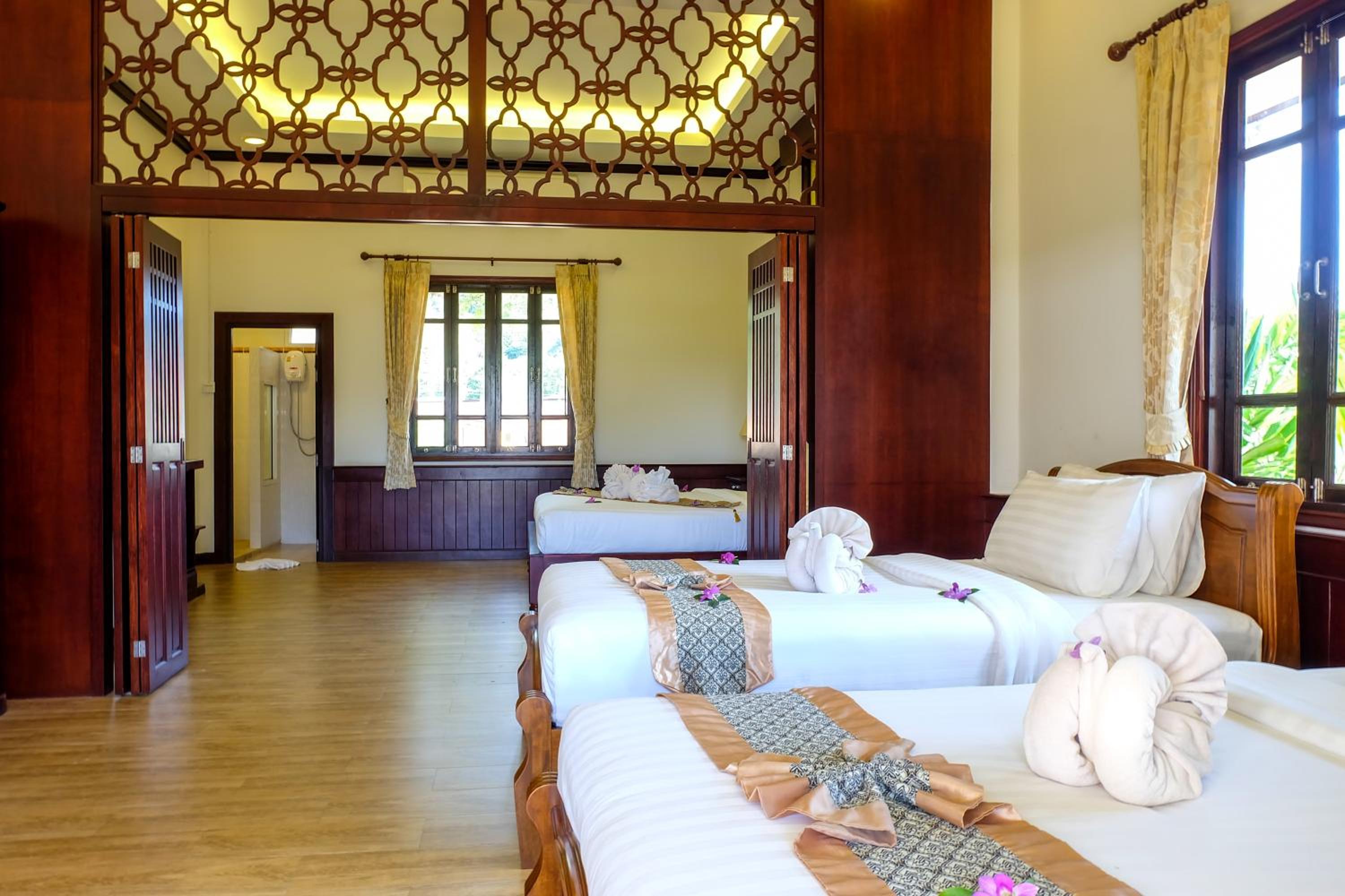 Bhu Tarn Koh Chang Resort & Spa