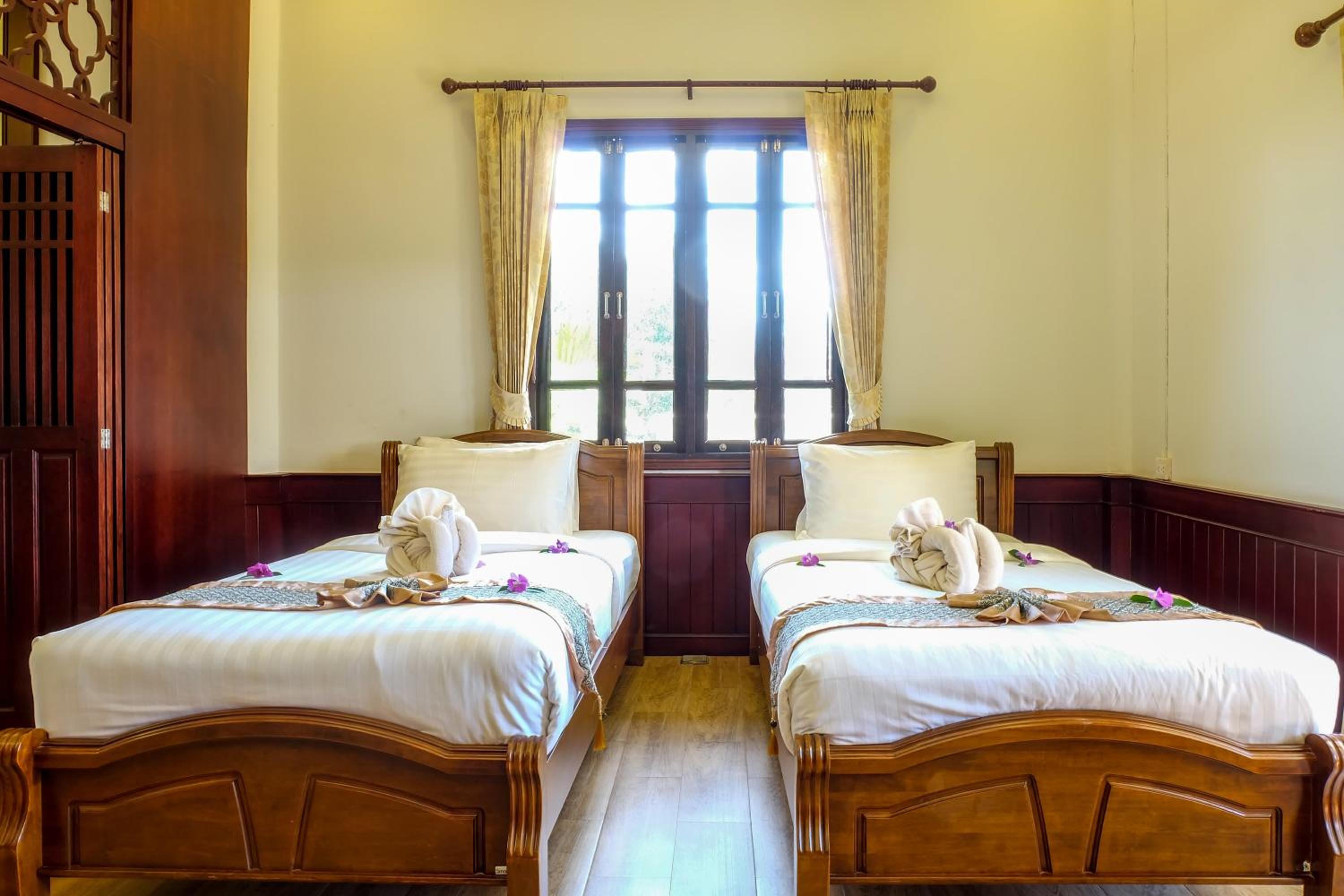Bhu Tarn Koh Chang Resort & Spa