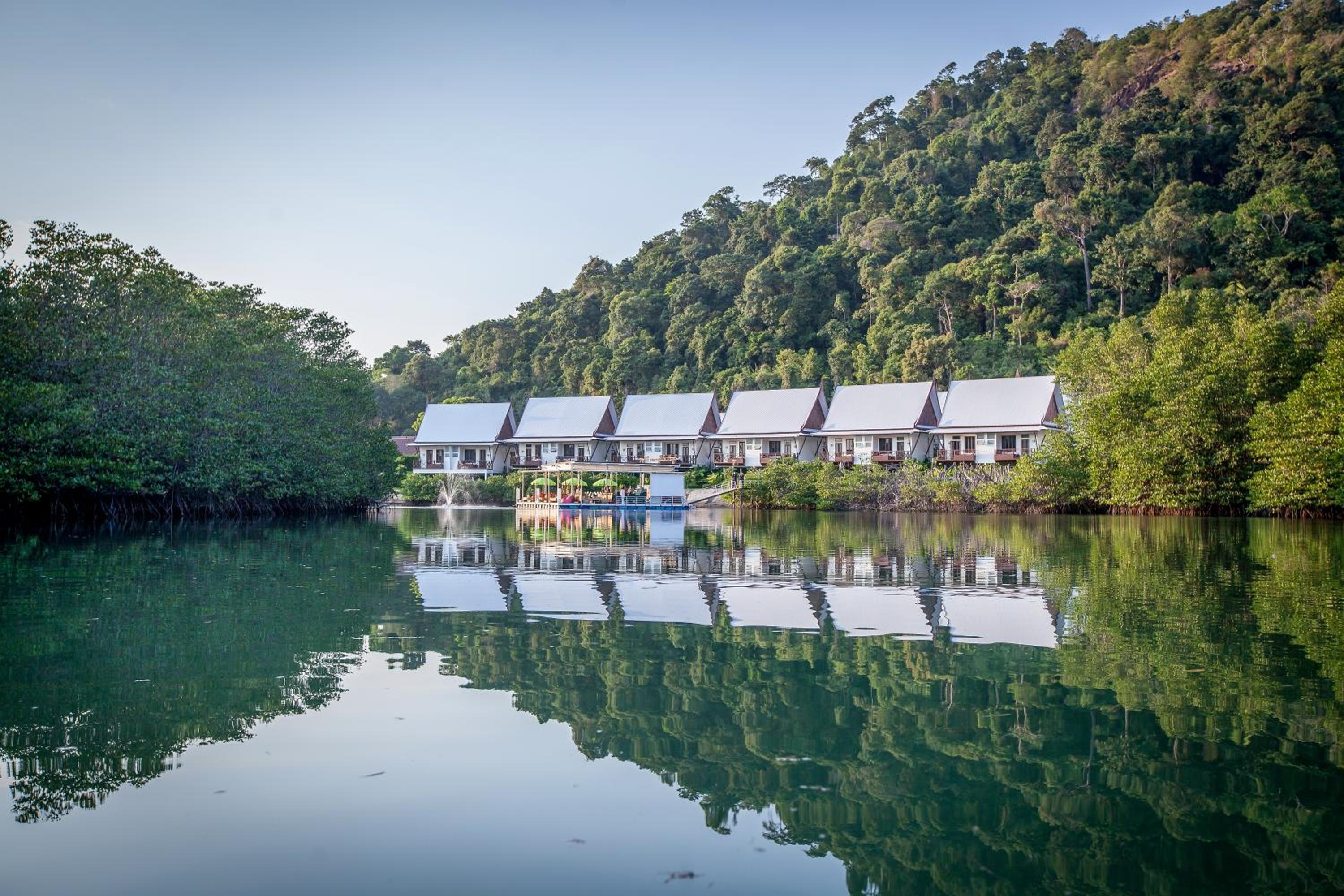 Bhu Tarn Koh Chang Resort & Spa