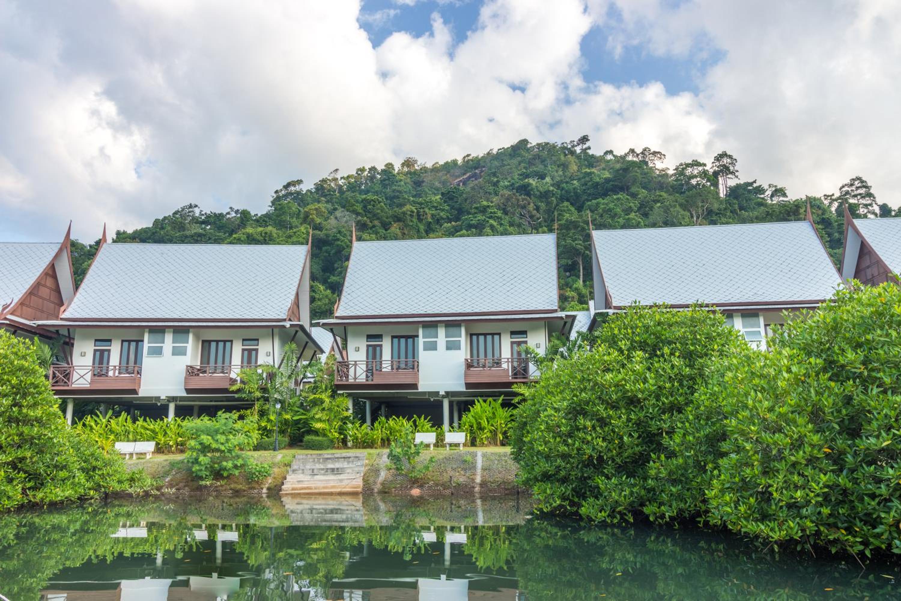 Bhu Tarn Koh Chang Resort & Spa
