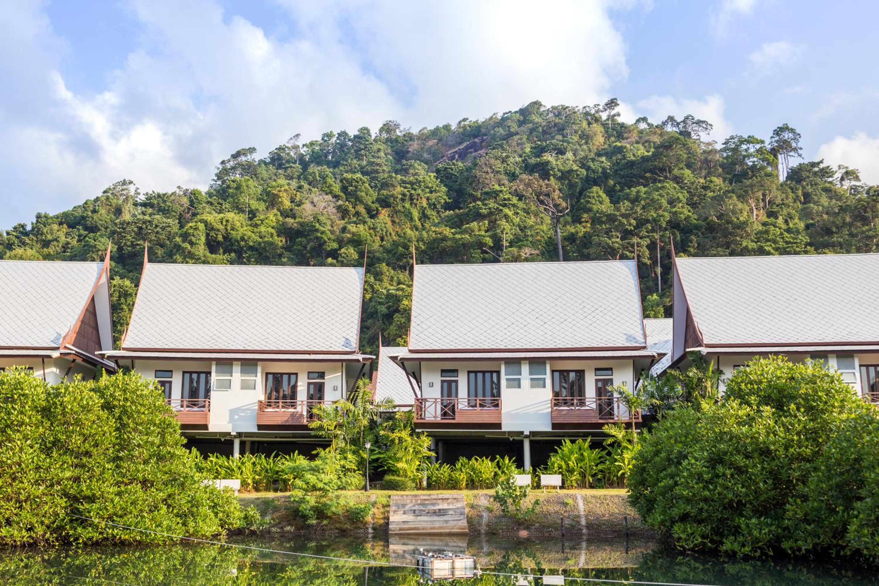 Bhu Tarn Koh Chang Resort & Spa