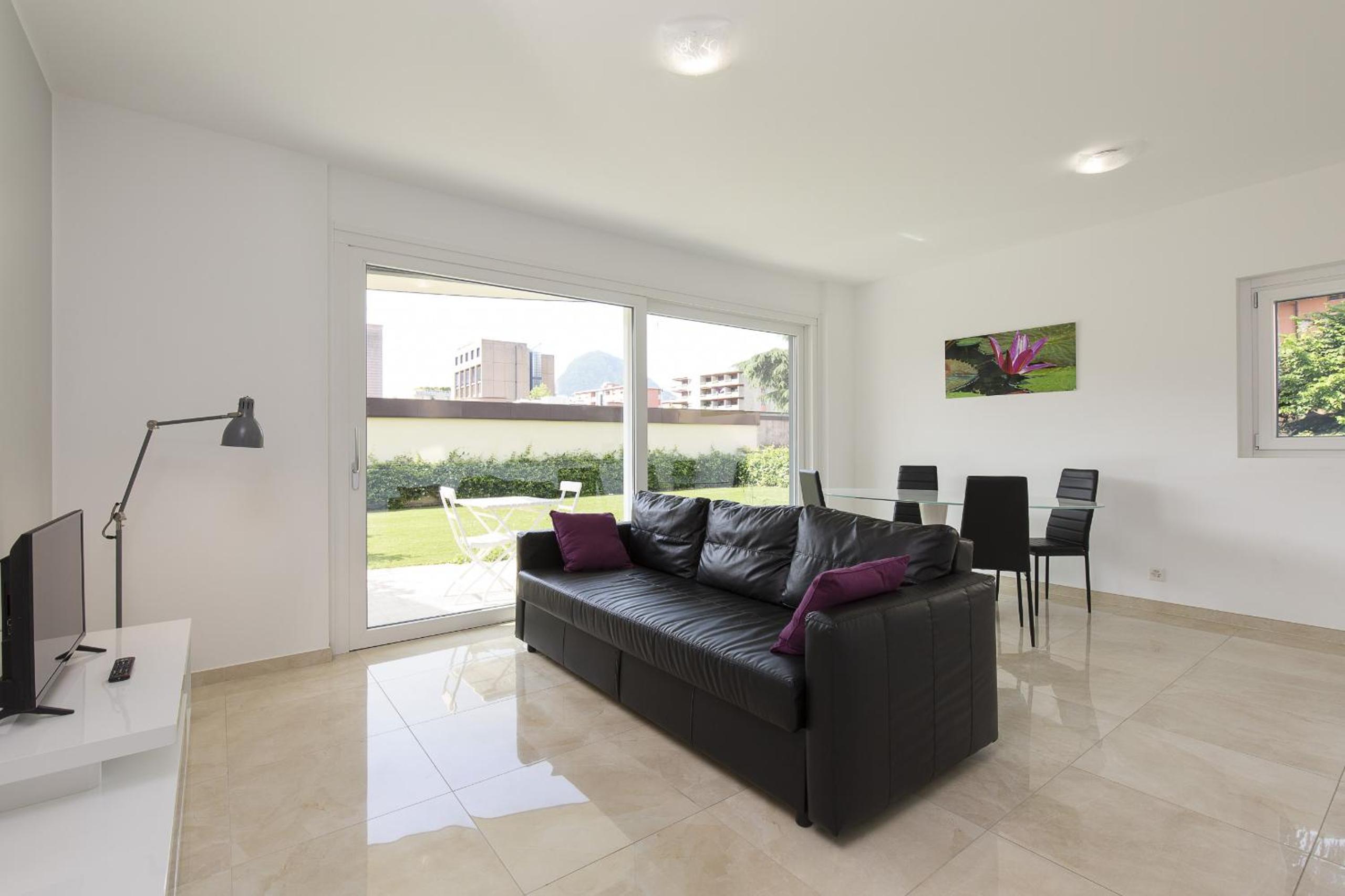 Roggia Apartments by Quokka 360 - central flats with parking space