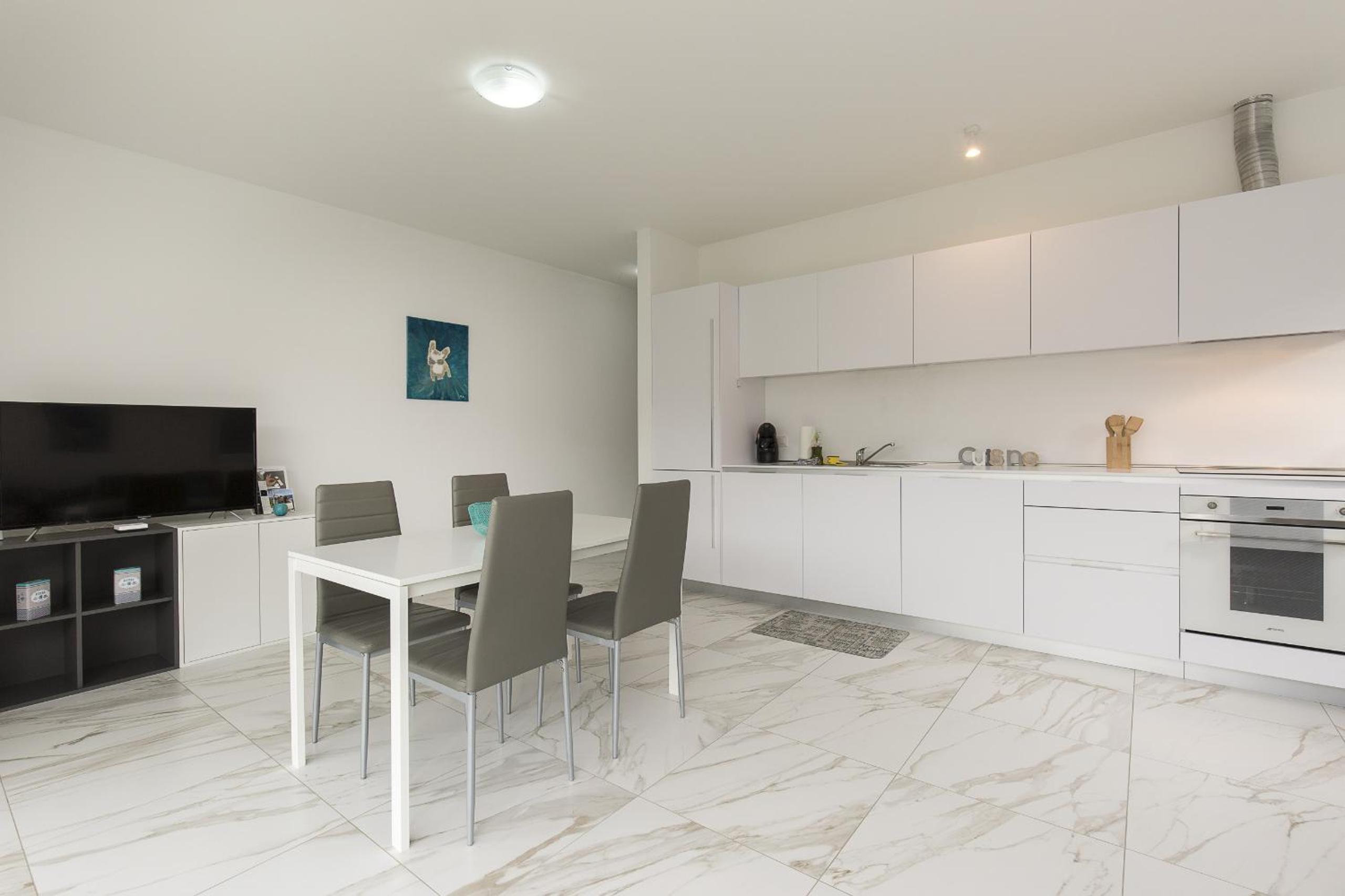 Roggia Apartments by Quokka 360 - central flats with parking space