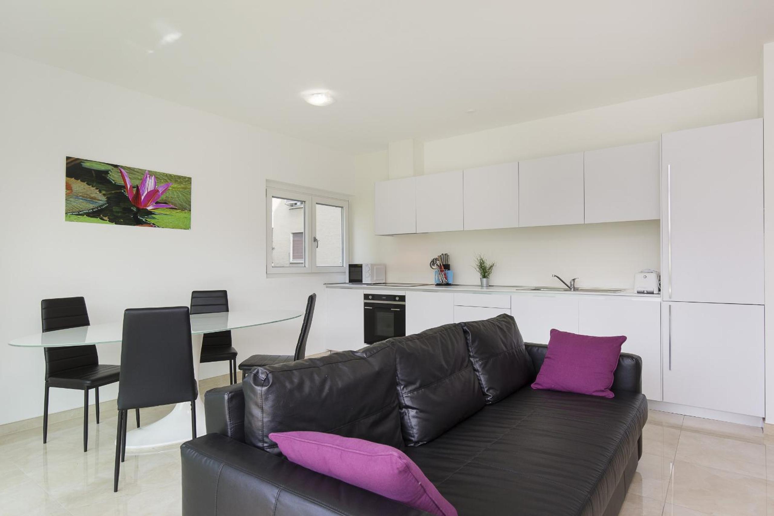 Roggia Apartments by Quokka 360 - central flats with parking space