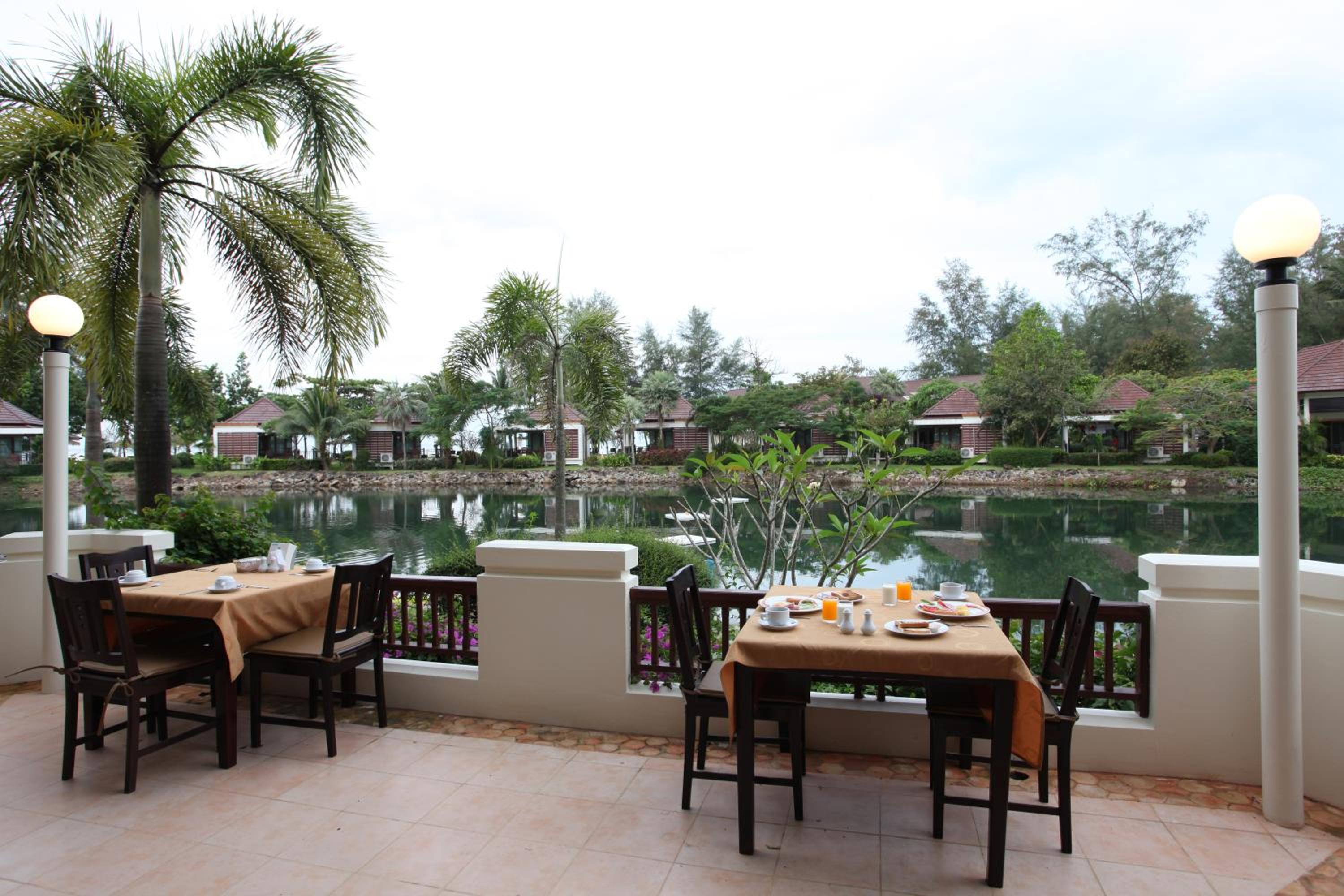 Bhu Tarn Koh Chang Resort & Spa