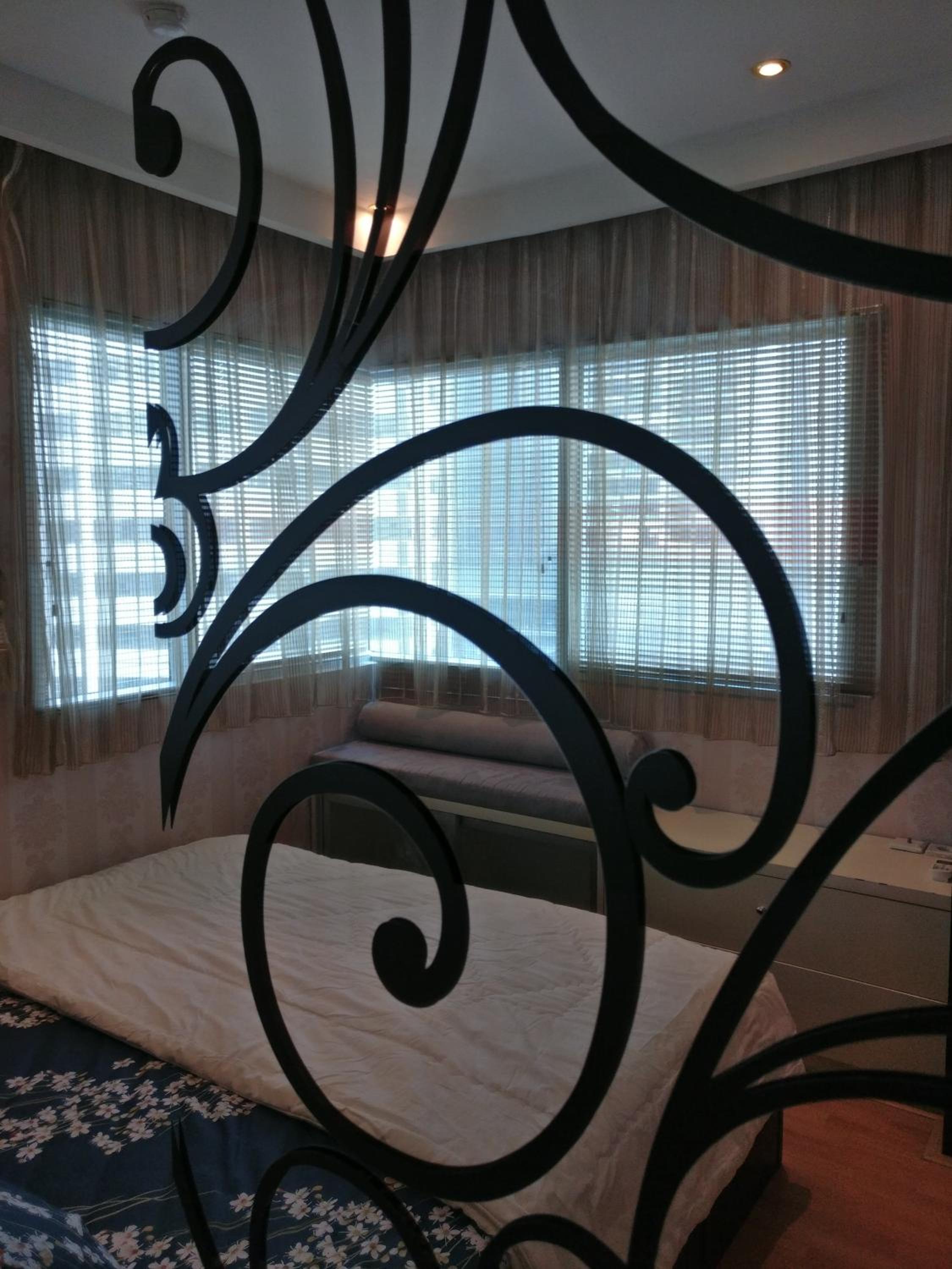 Luxurious 2 BR Apartment on Sudirman Rd in Central Jakarta view 3