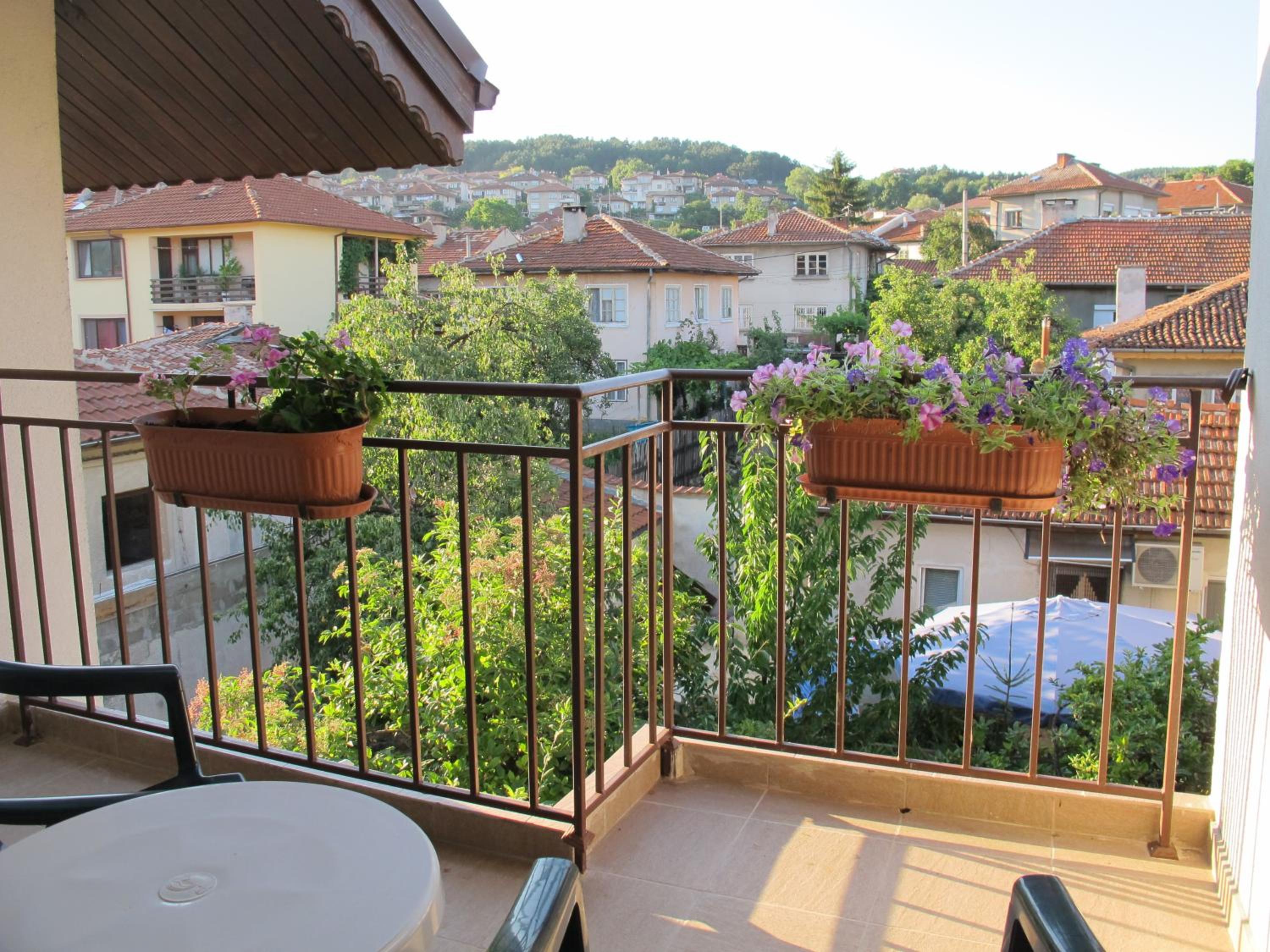 Guest House & Bistro Lefterova