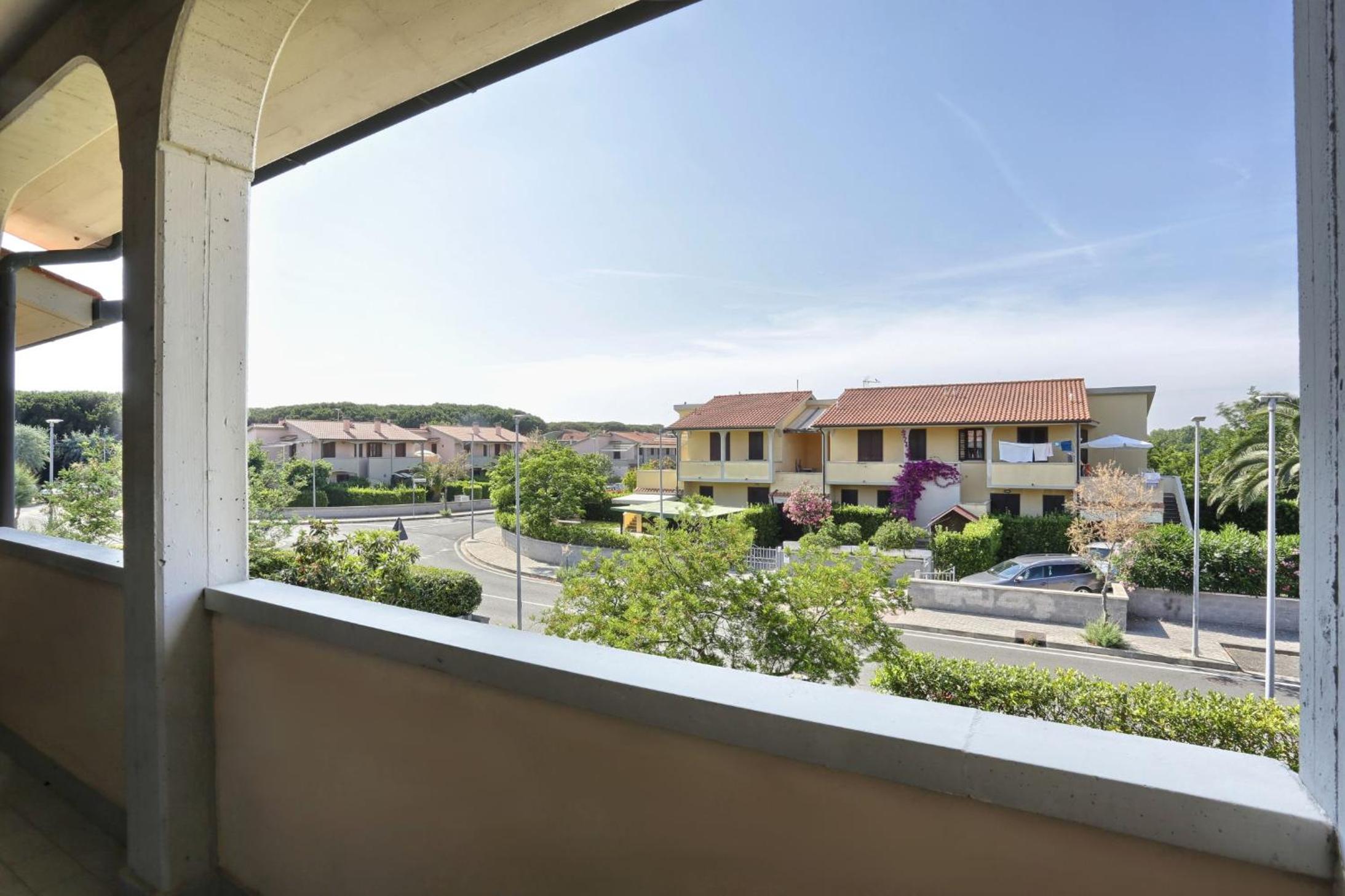 Photo 27