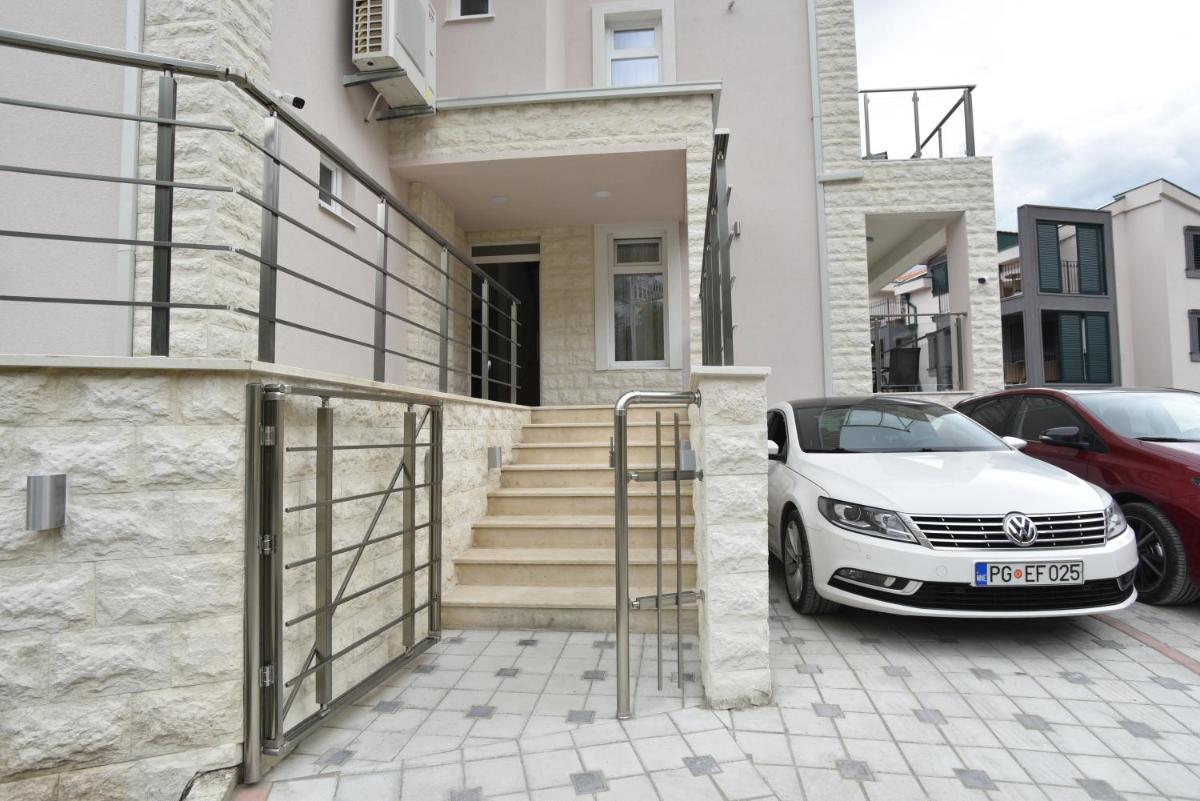 Photo 45