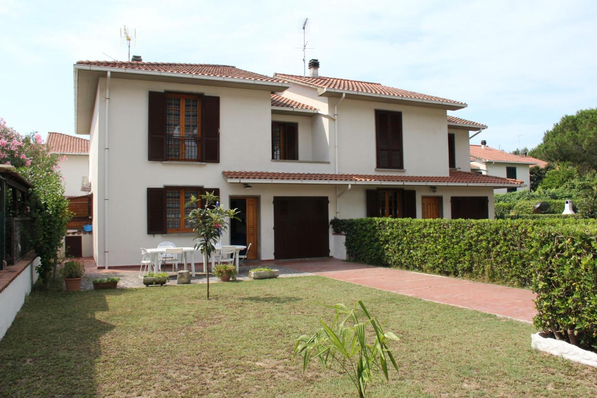 Case Sobrini view 2