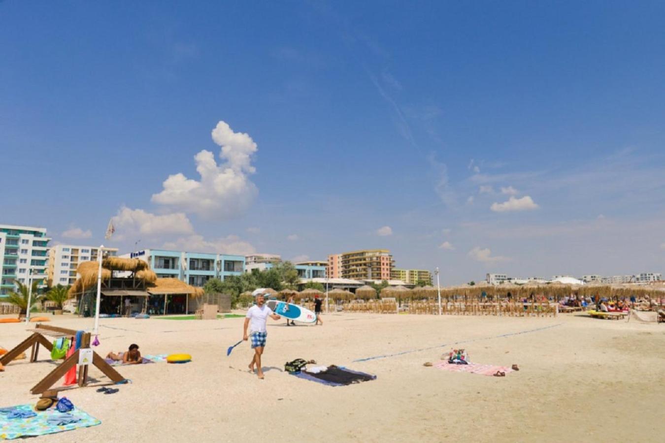 Apartament studio Summerland Mamaia view 2