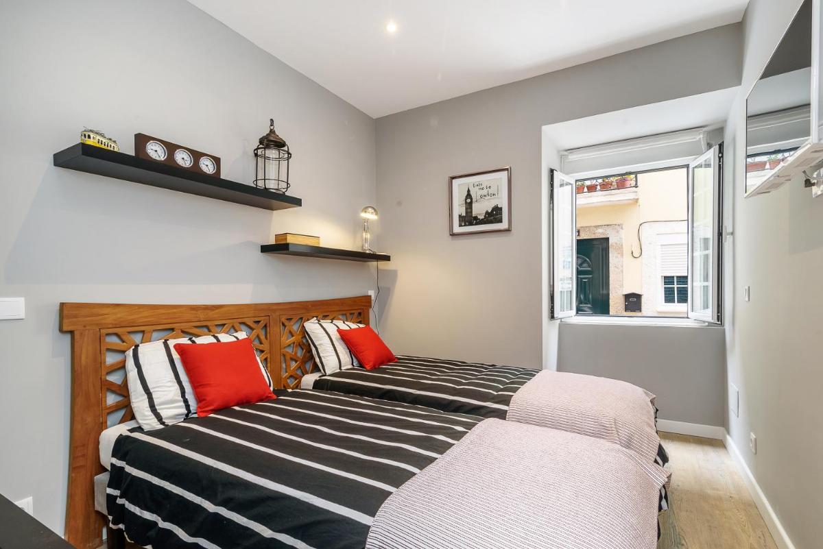 GuestReady - Avenida da Liberdade for up to 6 guests view 3