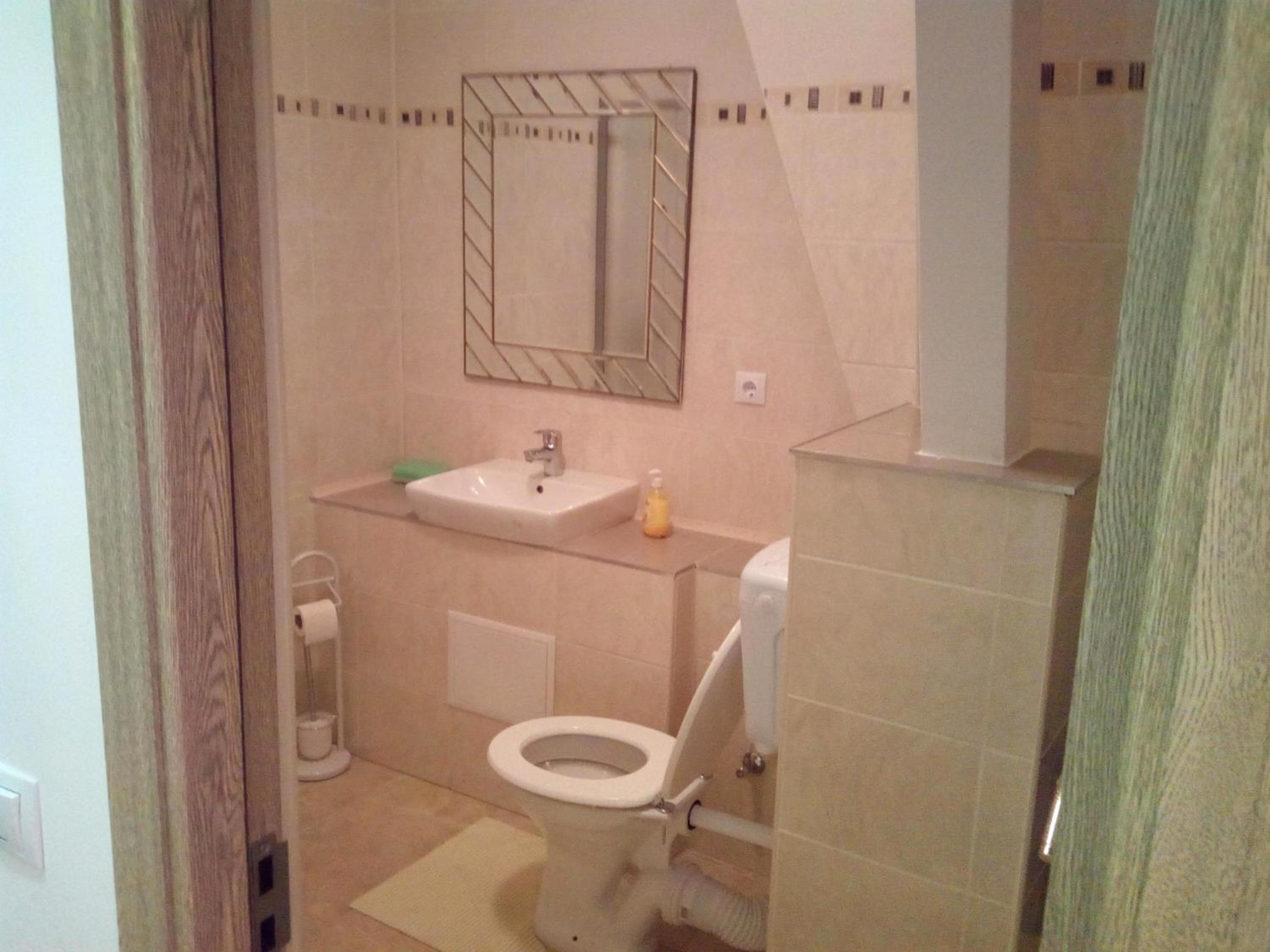 Photo 36