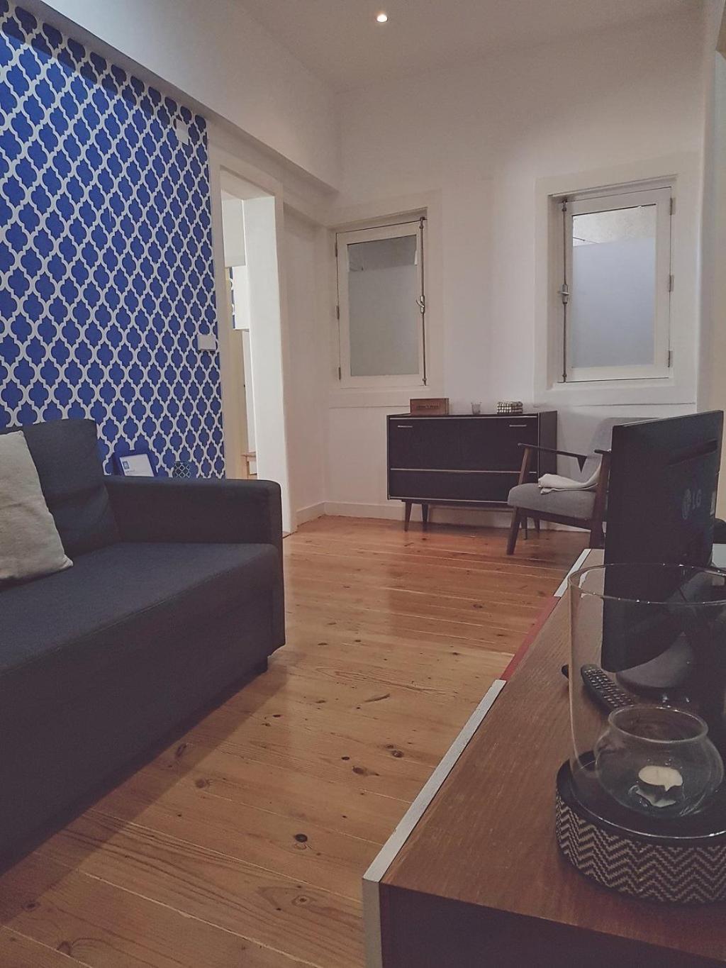 The Blue House - Camões Cool Loft view 4