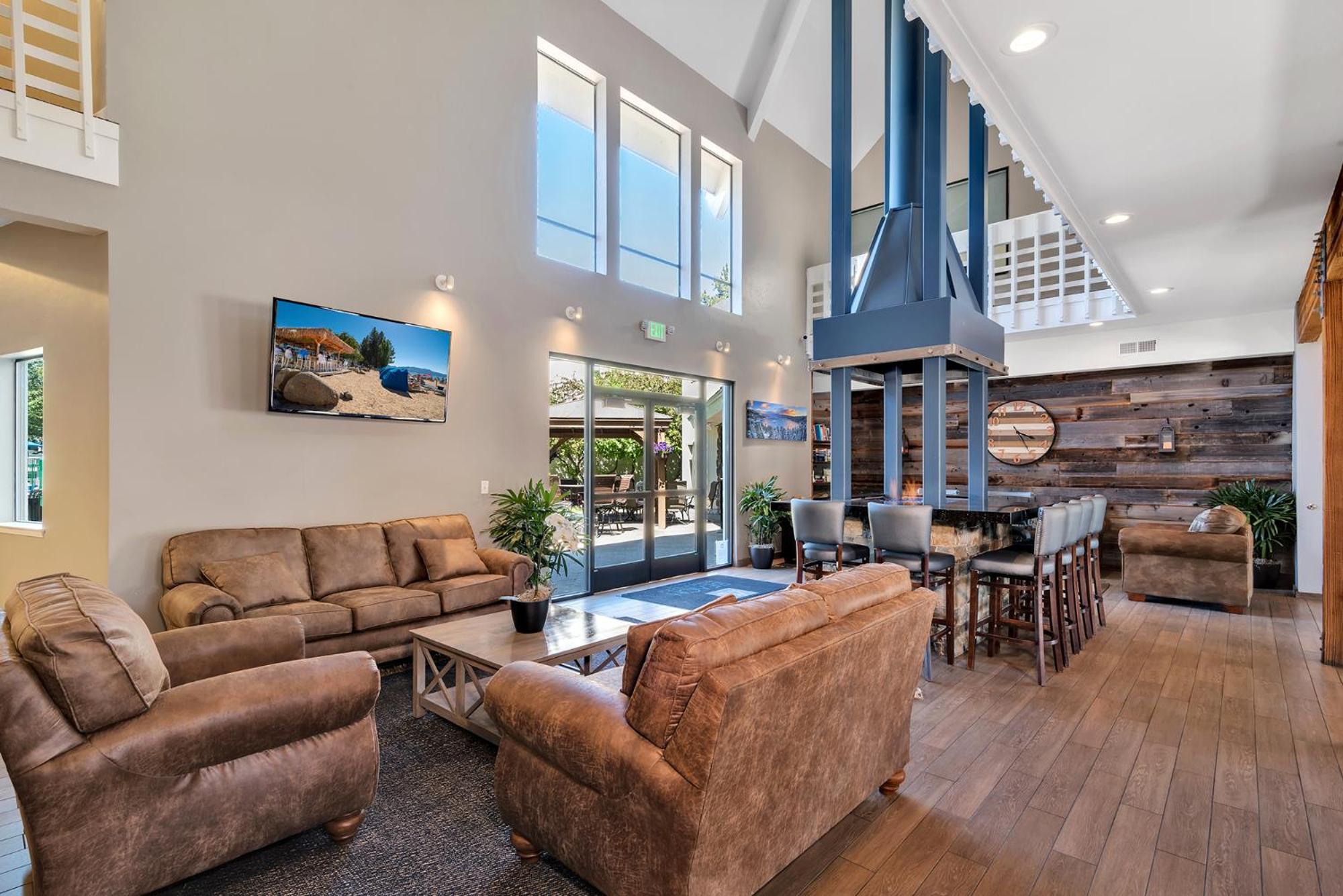 Lake Tahoe Vacations - Beach Retreat Lodge at Tahoe - Property Image 32