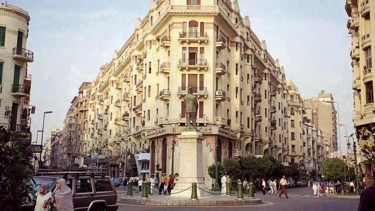 Luxury Pyramids Inn + Tours and Transportations