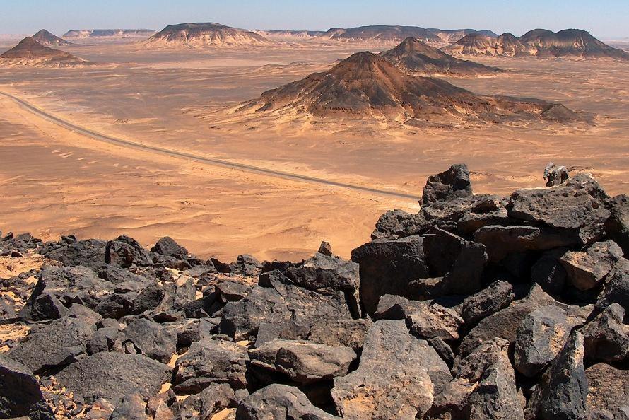 Luxury Pyramids Inn + Tours and Transportations