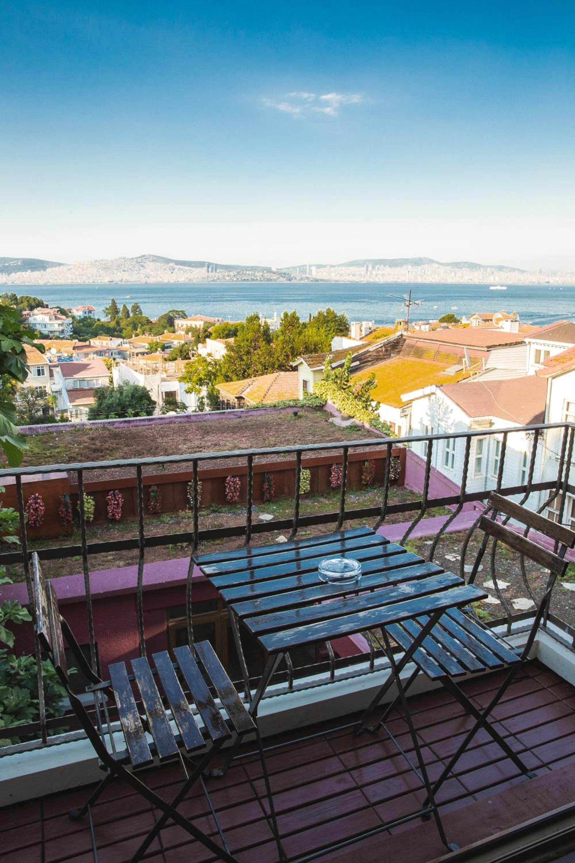 L'isola Guesthouse