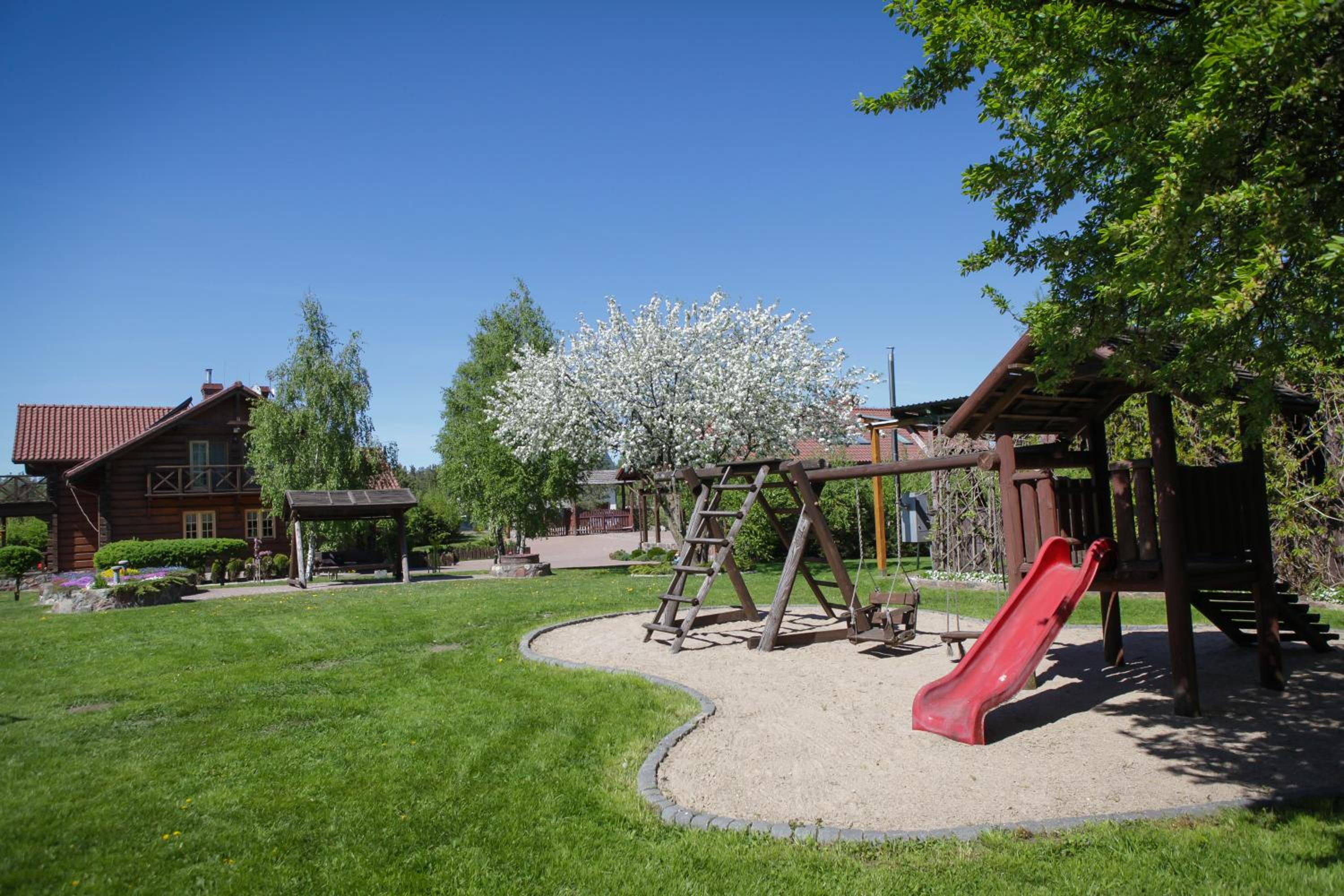 Photo 23